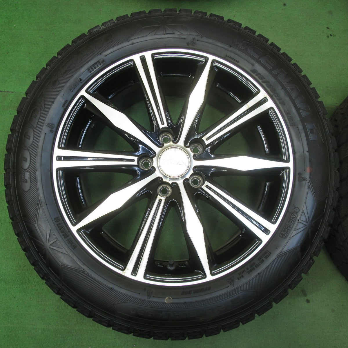 バリ溝！9分★スタッドレス 215/60R17 グッドイヤー アイスナビ6 BALMINUM バルミナ 17インチ PCD114.3/5H★5062003イス