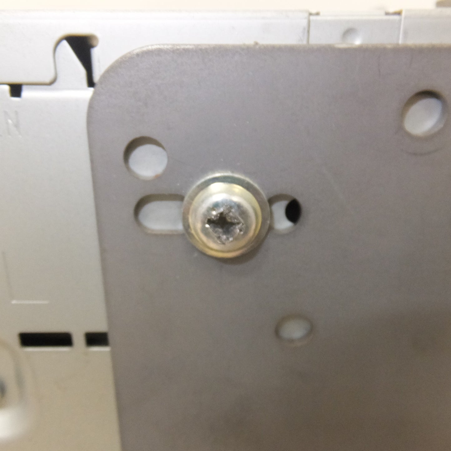 [送料無料] ジャンク★パナソニック製 日産 純正 オリジナルナビゲーション MM115D-A B8260-79927[66]★