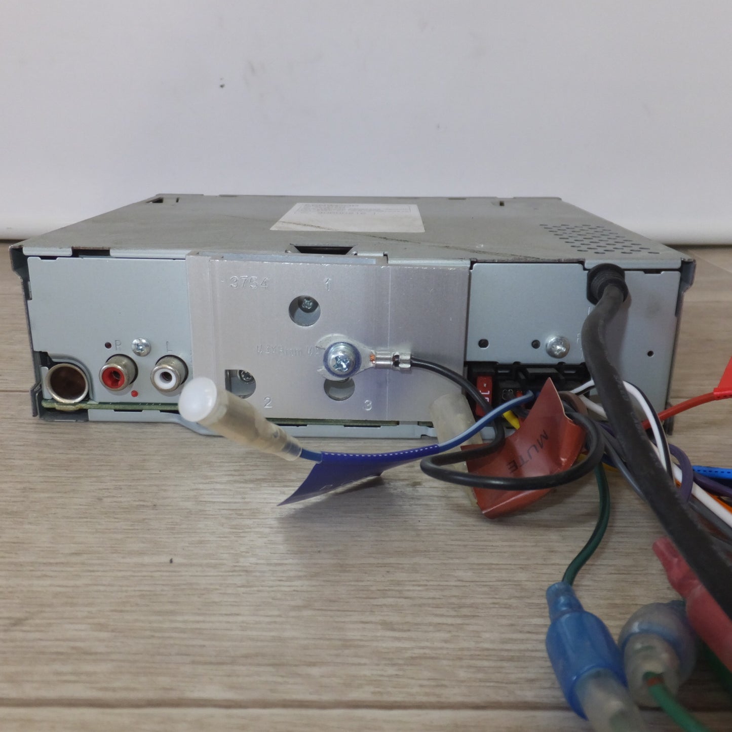 [送料無料] ★ケンウッド KENWOOD カーオーディオ 1DIN コンポ CD RECEIVER U585SD[80]★