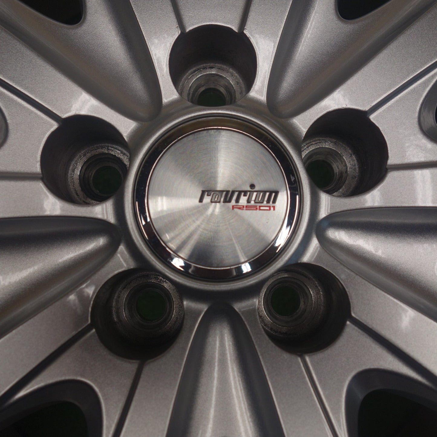 バリ溝！22年！キレイ！9.5分★プリウス 等 195/65R15 スタッドレス グッドイヤー アイスナビ7 ravrion RS01 ラブリオン 15インチ PCD100/5H★6051803KTス