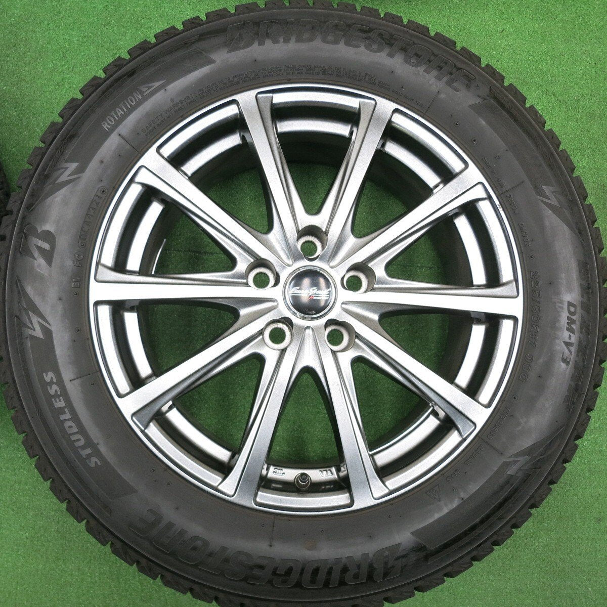 バリ溝！21年！キレイ！9.5分★スタッドレス 225/60R17 ブリヂストン ブリザック DM-V3 EuroSpeed MANARAY SPORT 17インチ PCD114.3/5H★4112906HAス