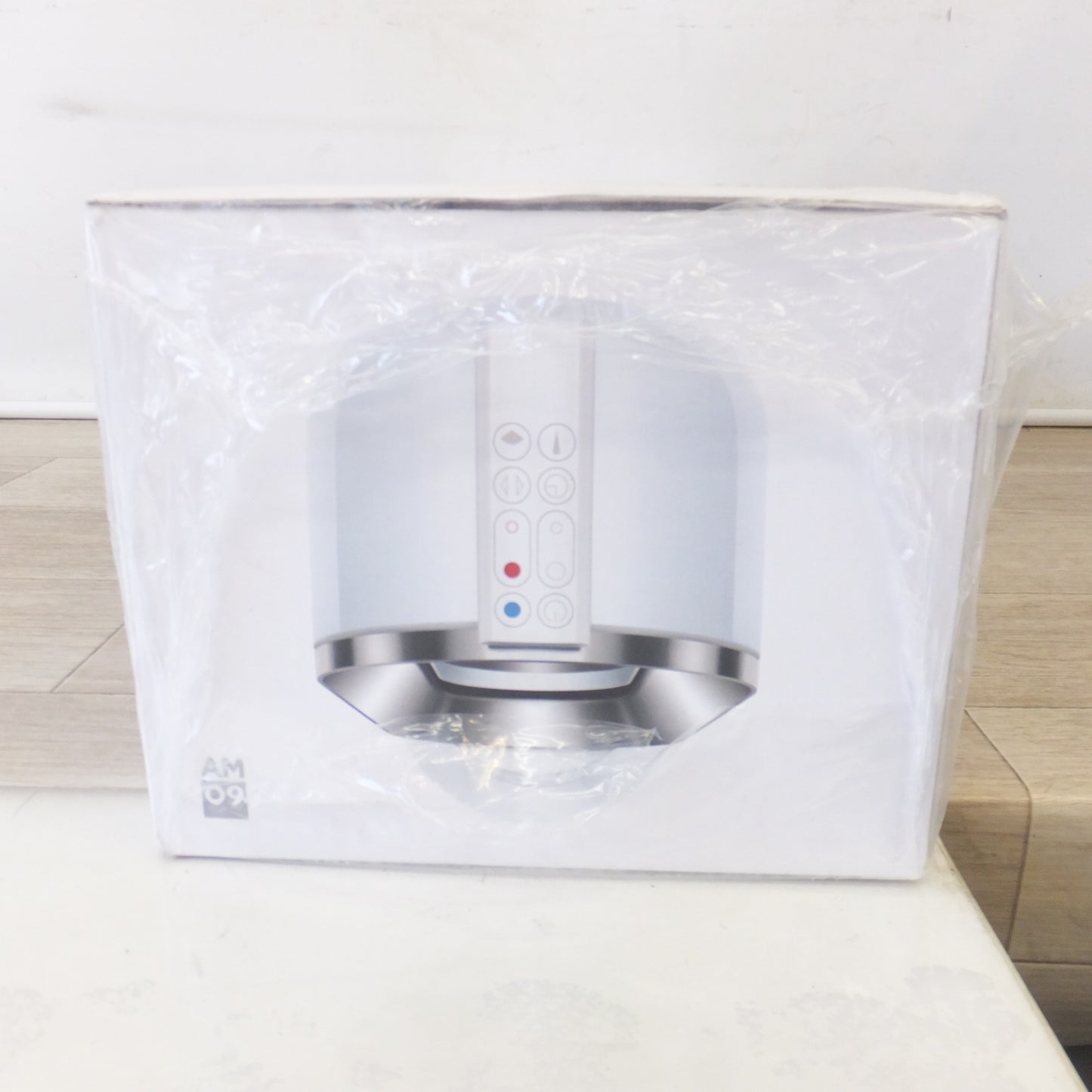 未使用★ダイソン dyson Hot+Cool Jet Focus セラミックファンヒーター AM09　100V 50-60Hz 1200W★ [送料無料]