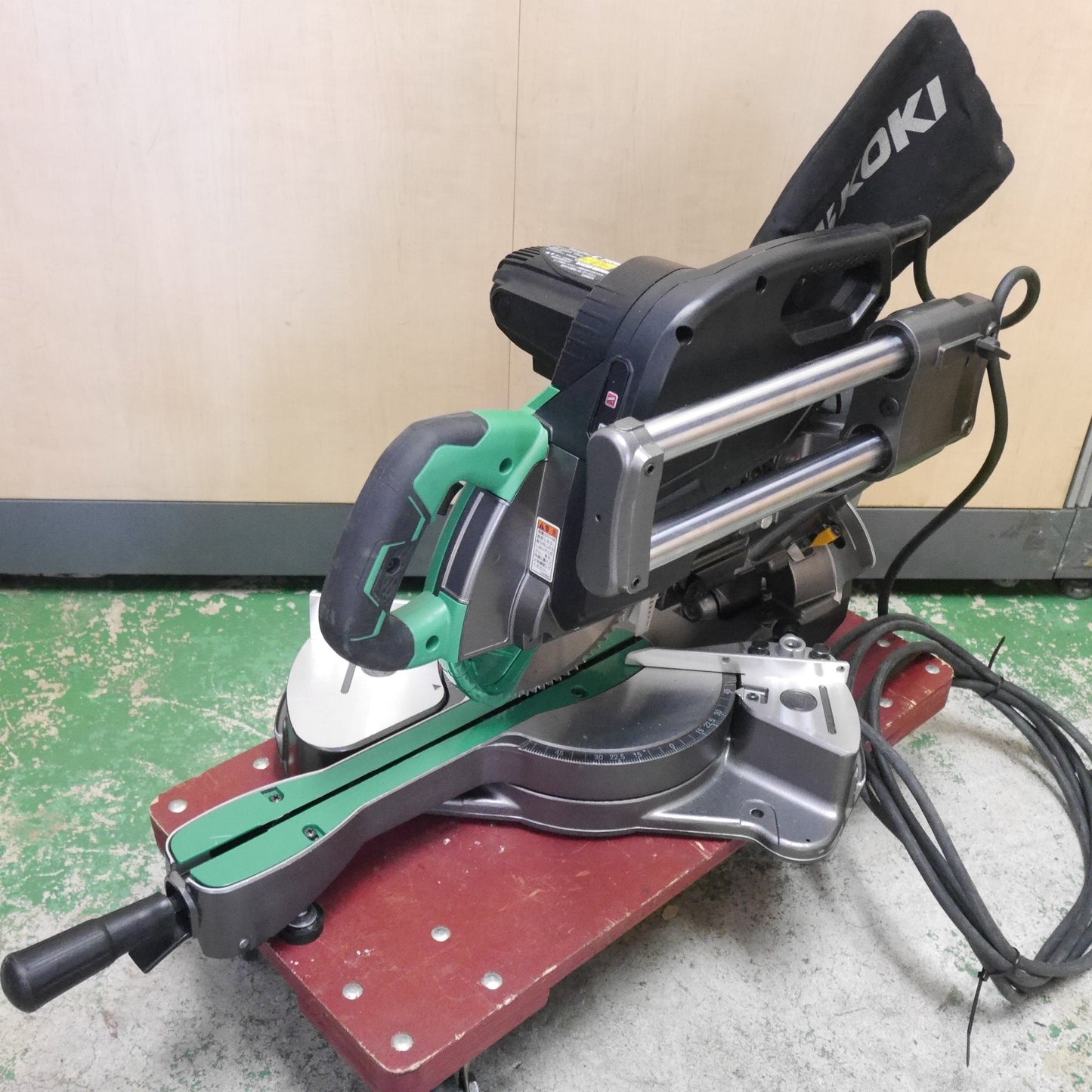 [送料無料] キレイ☆HiKOKI ハイコーキ 190mm 卓上 スライド 丸のこ C7RSHD 電動 工具 切断機 丸ノコ 丸鋸 マルノコ 木工用☆