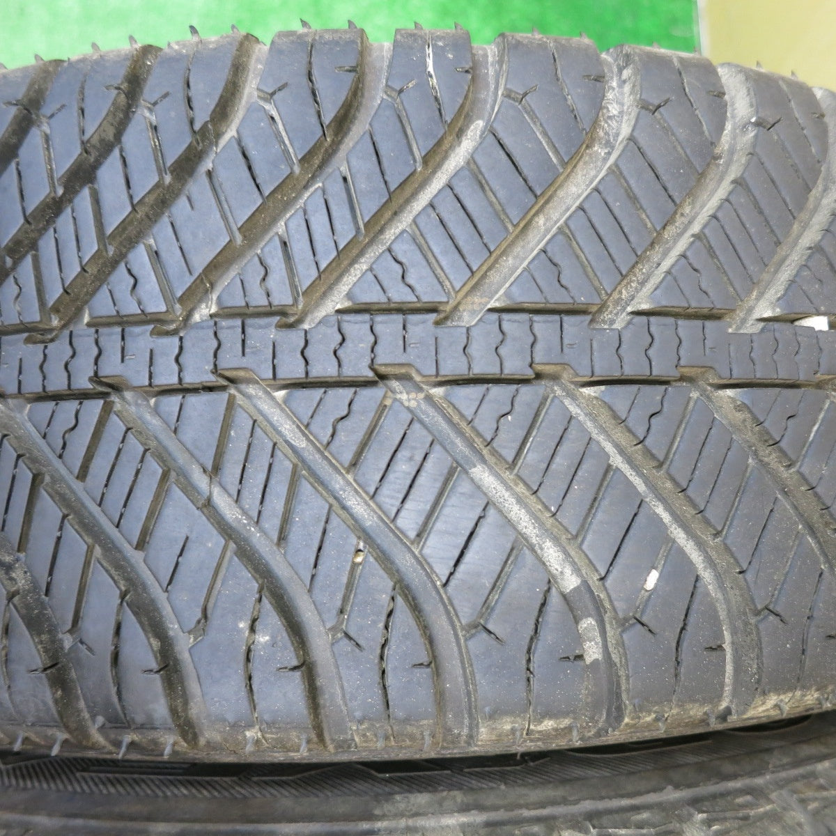 バリ溝！23年！9.5分★155/65R13 グッドイヤー Vector 4Seasons GRASS グラス 13インチ PCD100/4H★5051402NJス
