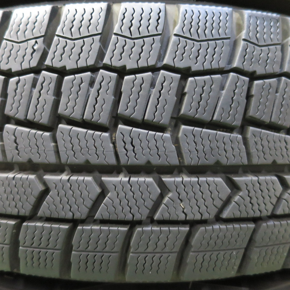 バリ溝！22年！キレイ！9.5分★スタッドレス 175/65R15 ダンロップ ウインターマックス WM02 GMach 15インチ PCD100/4H★5082904イス