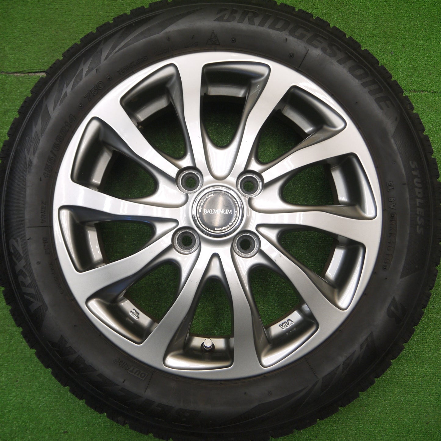 [送料無料] キレイ★スタッドレス 155/65R14 ブリヂストン ブリザック VRX2 BALMINUM バルミナ 14インチ PCD100/4H★4111806Hス