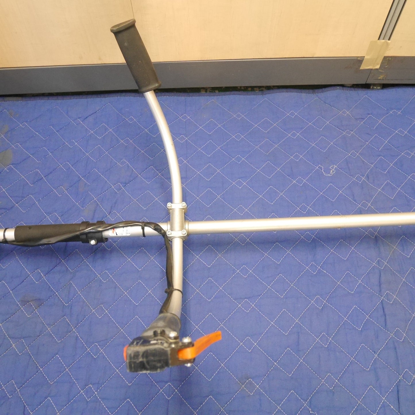 【岐阜発 直接引取限定】☆ECHO エコー 刈払機 EGT220 刈り払い機 両手 ハンドル 草刈機 草刈り機 現状品☆