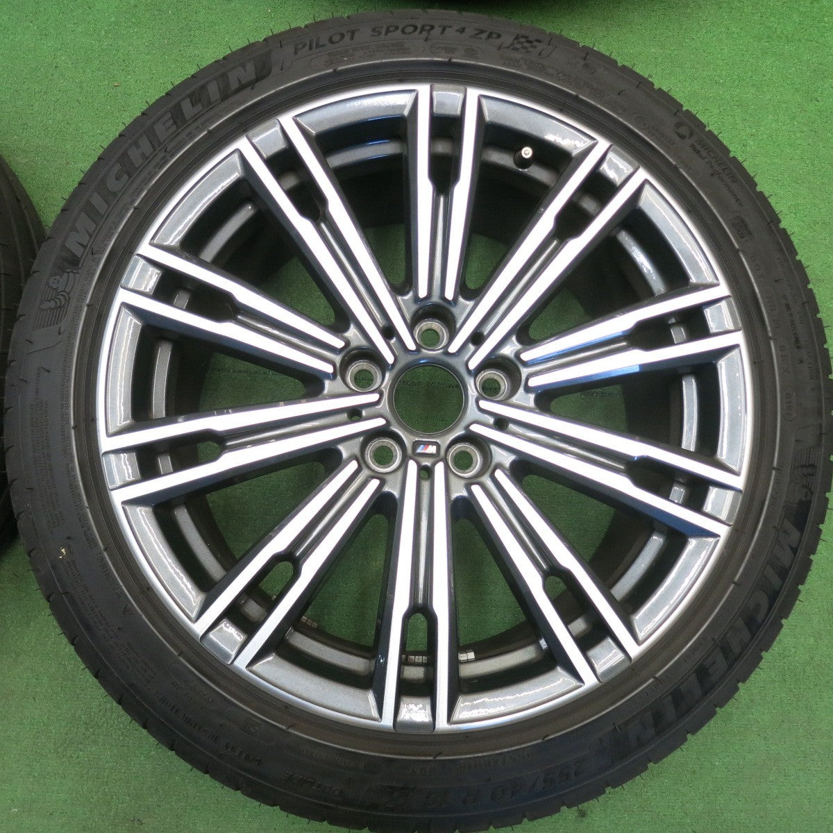 キレイ★BMW 3シリーズ G20 G21 Mスポーツ 純正 225/45R18 255/40R18 ミシュラン パイロットスポーツ4 ZP 18インチ PCD112/5H★6041105HAノ
