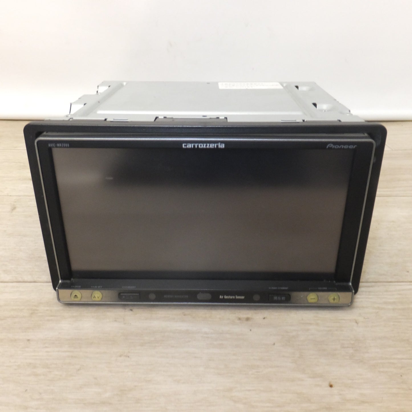 [送料無料] ★カロッツェリア carrozzeria AV一体型メモリーナビゲーション AVIC-MRZ099ZS スズキ車専用[60]★