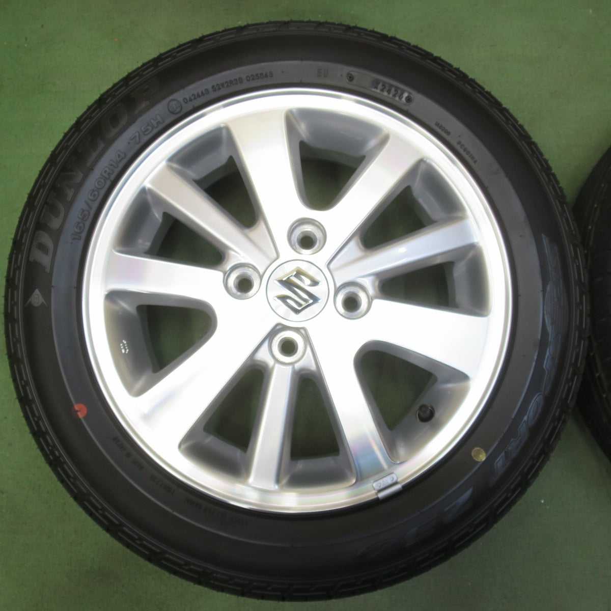 新車外し！26年◎スズキ DA17W エブリイ ワゴン 純正 165/60R14 ダンロップ SP スポーツ 230 14インチ PCD100/4H◎6081103IMノ