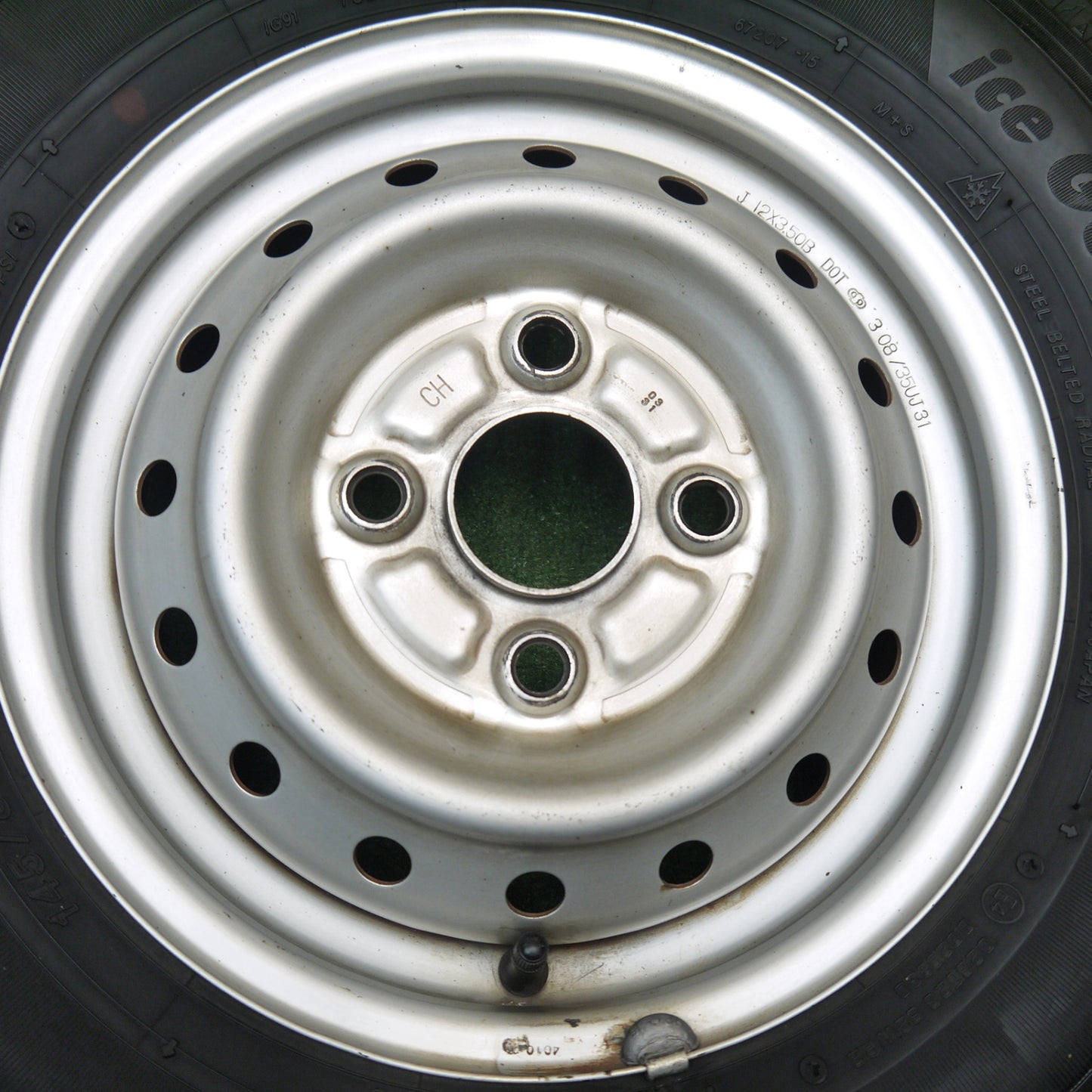 バリ溝！22年！9.5分★スタッドレス 145/80R12 80/78N ヨコハマ アイスガード iG91 スチール ホイール 12インチ PCD100/4H★5111402KKス