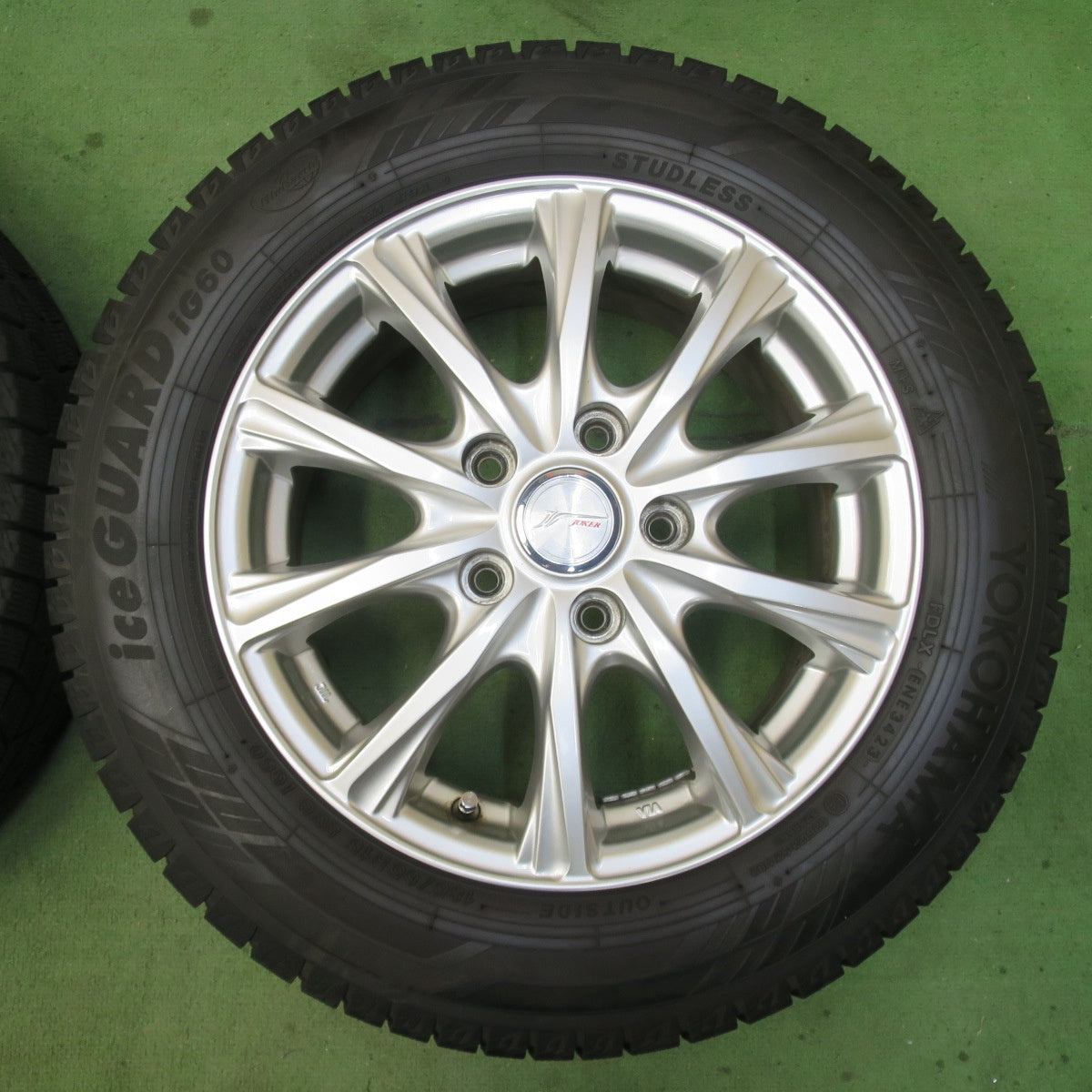 バリ溝！23年！9.5分★スタッドレス 185/65R15 ヨコハマ アイスガード iG60 JOKER ジョーカー 15インチ PCD114.3/5H★6011611イス