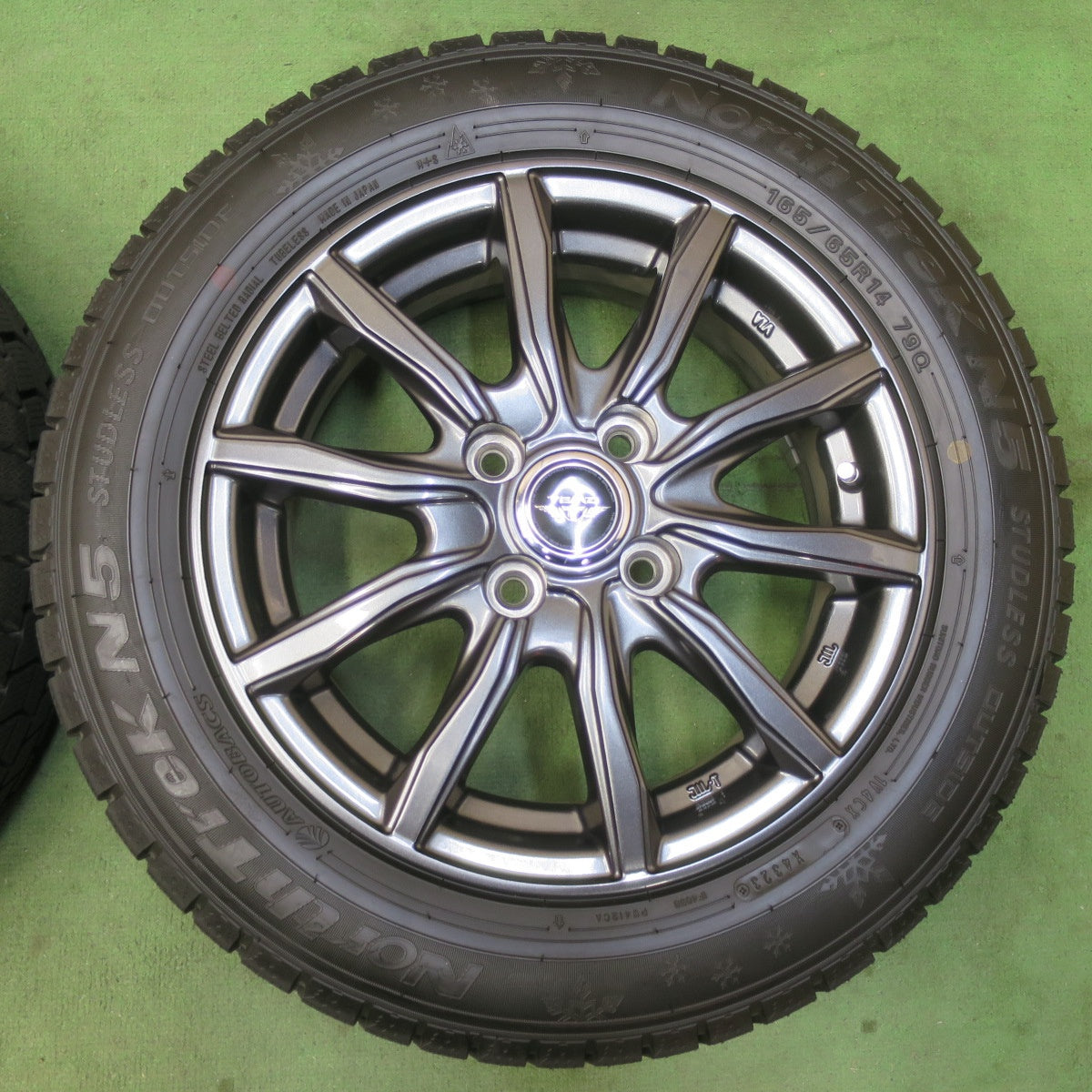 バリ溝！23年！キレイ！ほぼ10分★スタッドレス 165/65R14 オートバックス ノーストレック N5 TEAD テッド 14インチ PCD100/4H★5122012イス