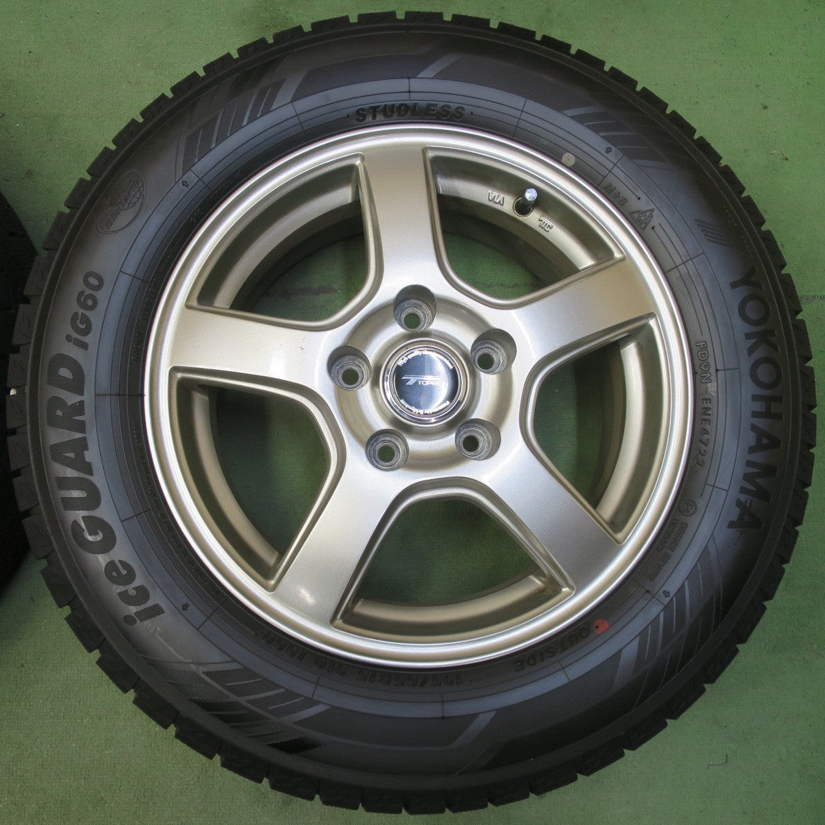 バリ溝！22年！9分◎スタッドレス 195/65R15 ヨコハマ アイスガード iG60 TOPRUN トップラン 15インチ PCD114.3/5H◎6082406イス