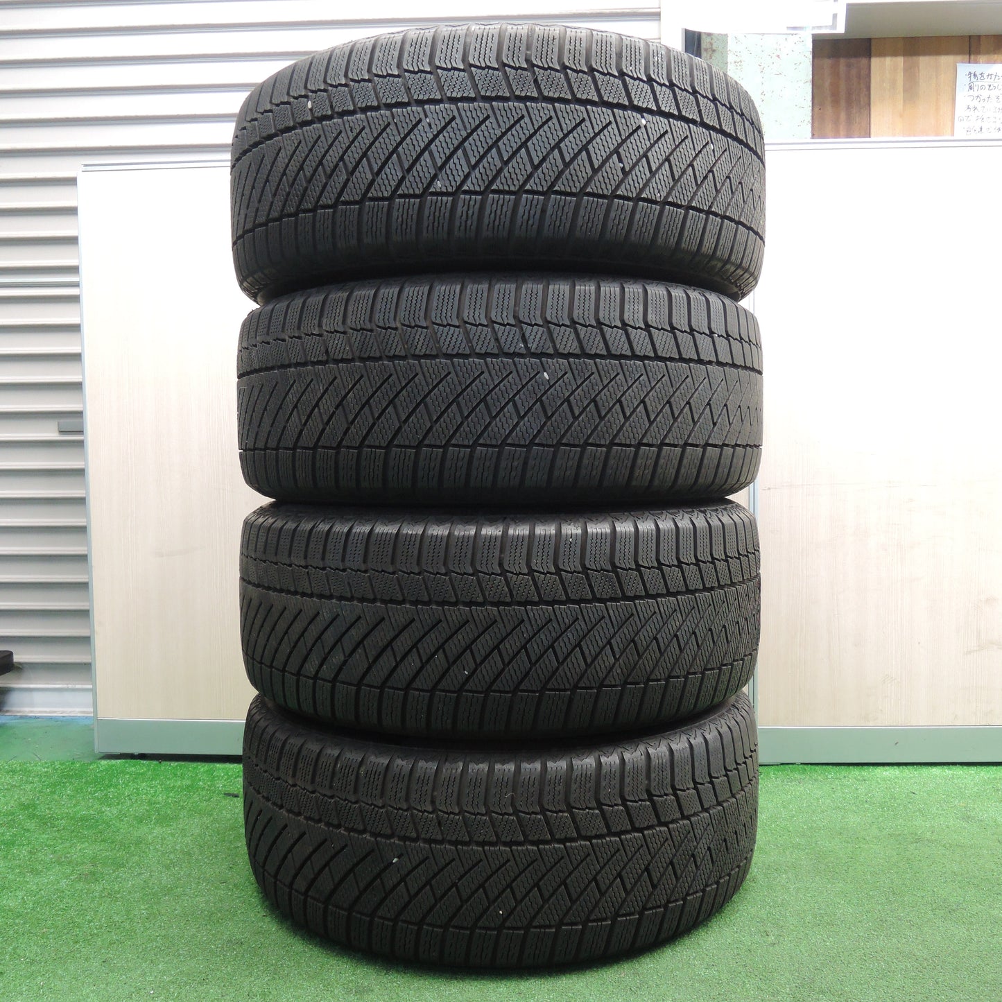 *送料無料*バリ溝！キレイ！8.5分★ベンツ 等 EURO FORSCH 245/50R18 コンチネンタル コンチバイキング コンタクト6 ユーロフォルシュ PCD112/5H★3111709NJス