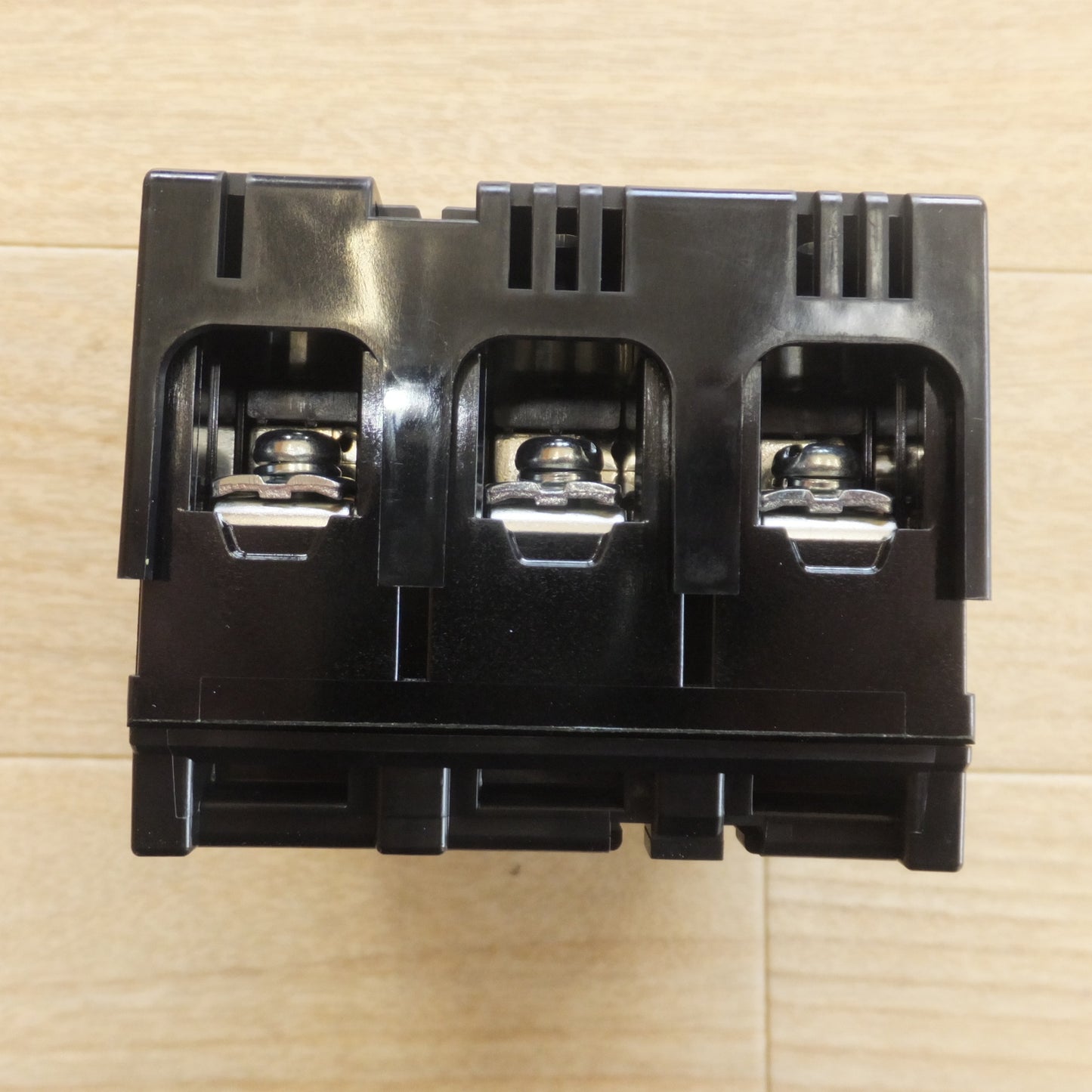 [送料無料] 未使用★日東工業 NiTO 漏電ブレーカ 協約形 GE53C　3P 40A F100 100mA　AC100-200V両用★