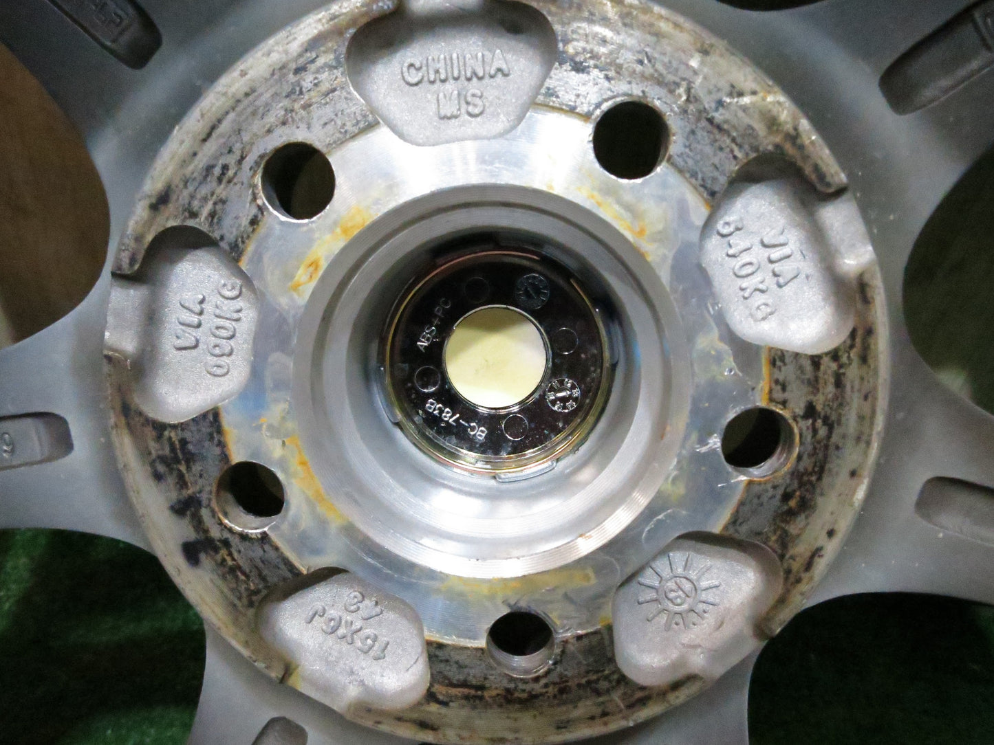 [送料無料]バリ溝！21年！キレイ！ほぼ10分★スタッドレス 175/65R14 アイスフロンテージ SPORT ABELIA スポルト アベリア 14インチ PCD100/4H★2122701ヒス