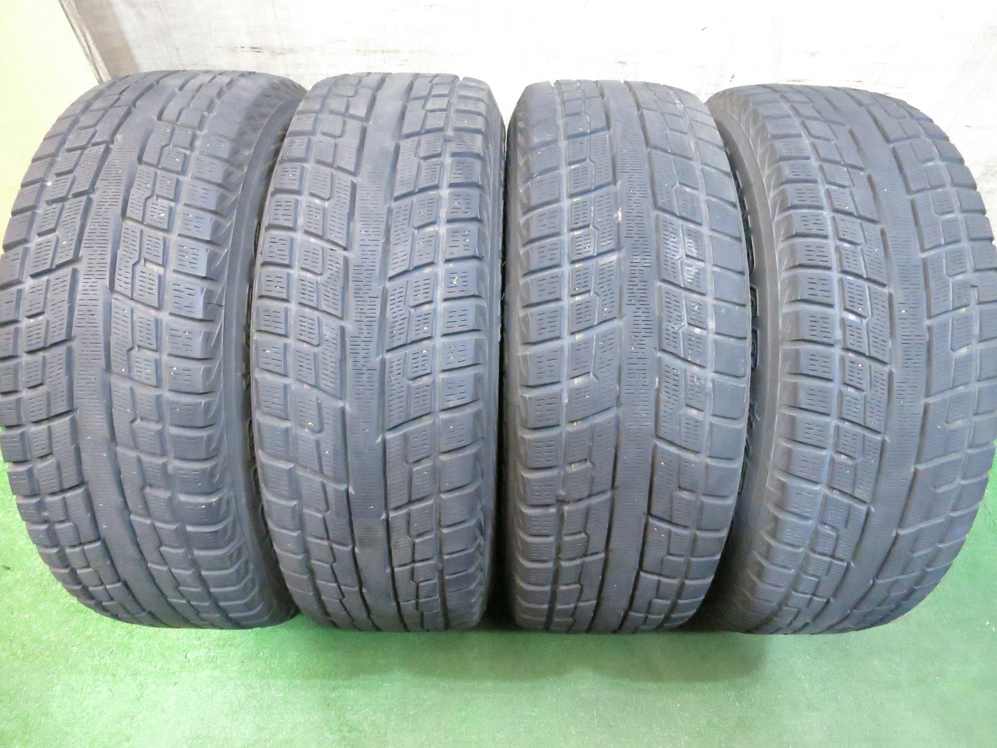 [送料無料]キレイ★スタッドレス 225/65R17 Lehrmeister LM-5 ヨコハマ ジオランダー i/T-S レアマイスター 17インチ PCD114.3/5H★3021716Hス