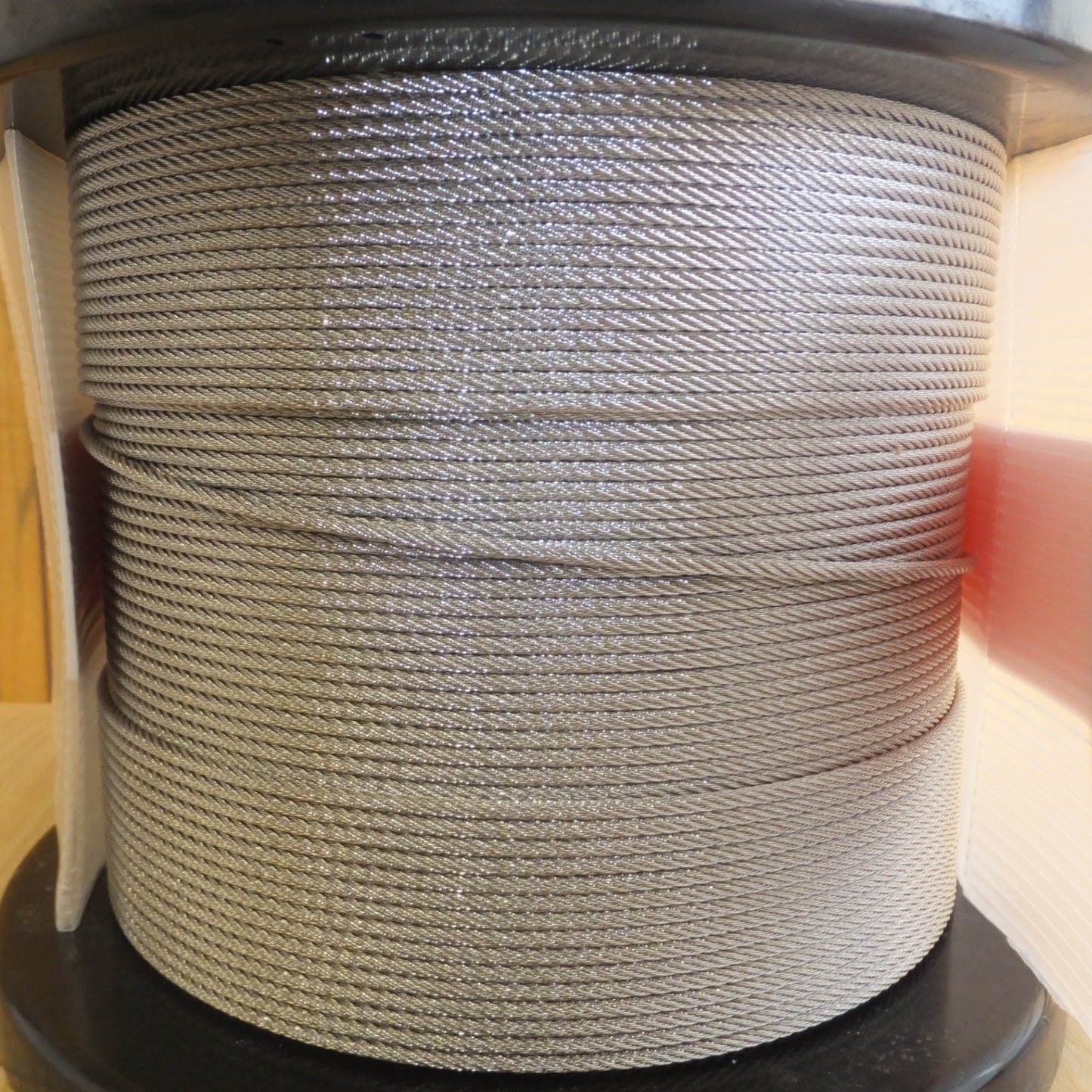 [送料無料] 未使用★ステンレスロープ SUS304 直径 3m/m 長さ 220m 構造 7×7 用途 控え綱及び支持用　メーカー 不明★