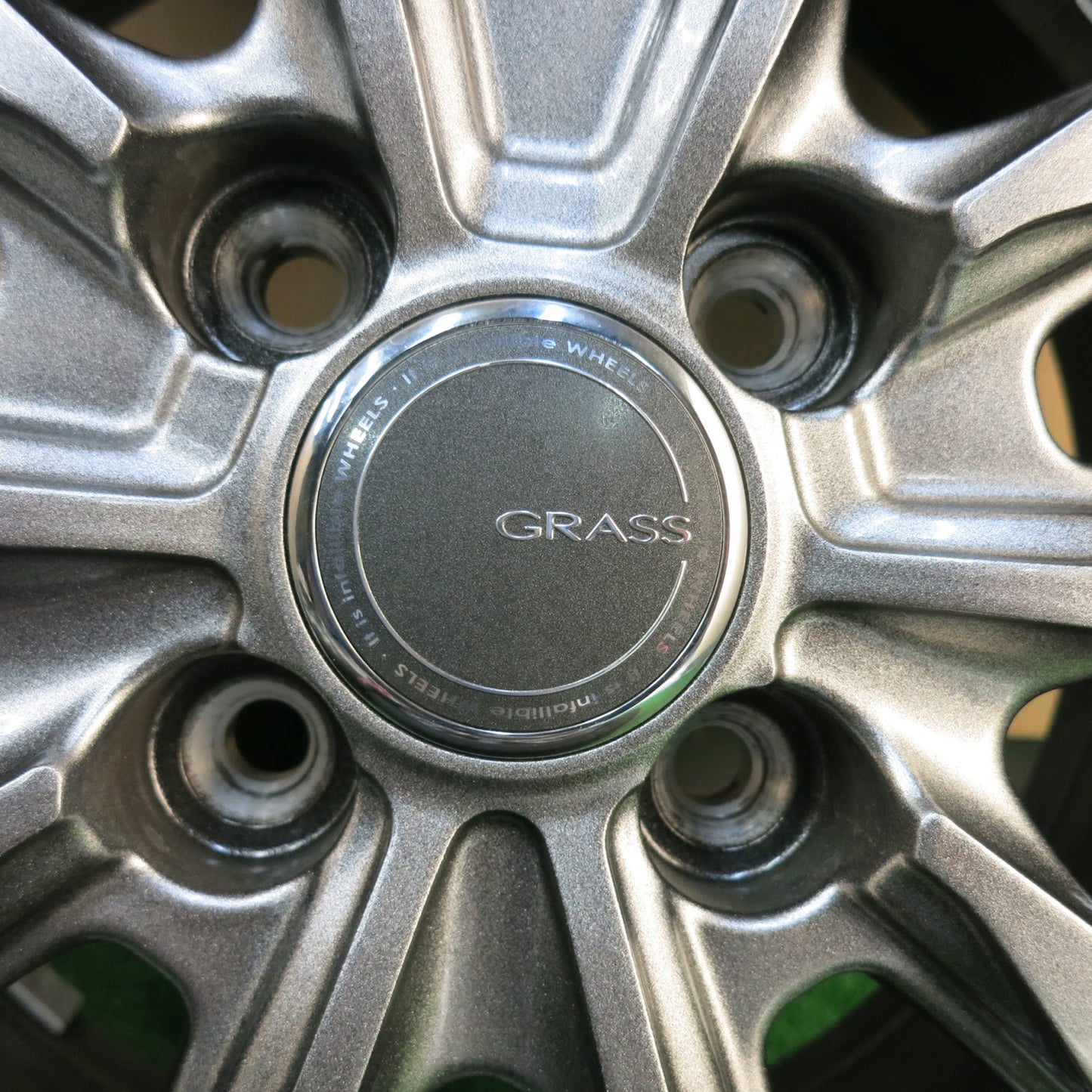 [送料無料]超バリ溝！22年！キレイ！ほぼ10分★スタッドレス 175/65R14 ヨコハマ アイスガード iG60 GRASS グラス 14インチ PCD100/4H★3031507ヒス