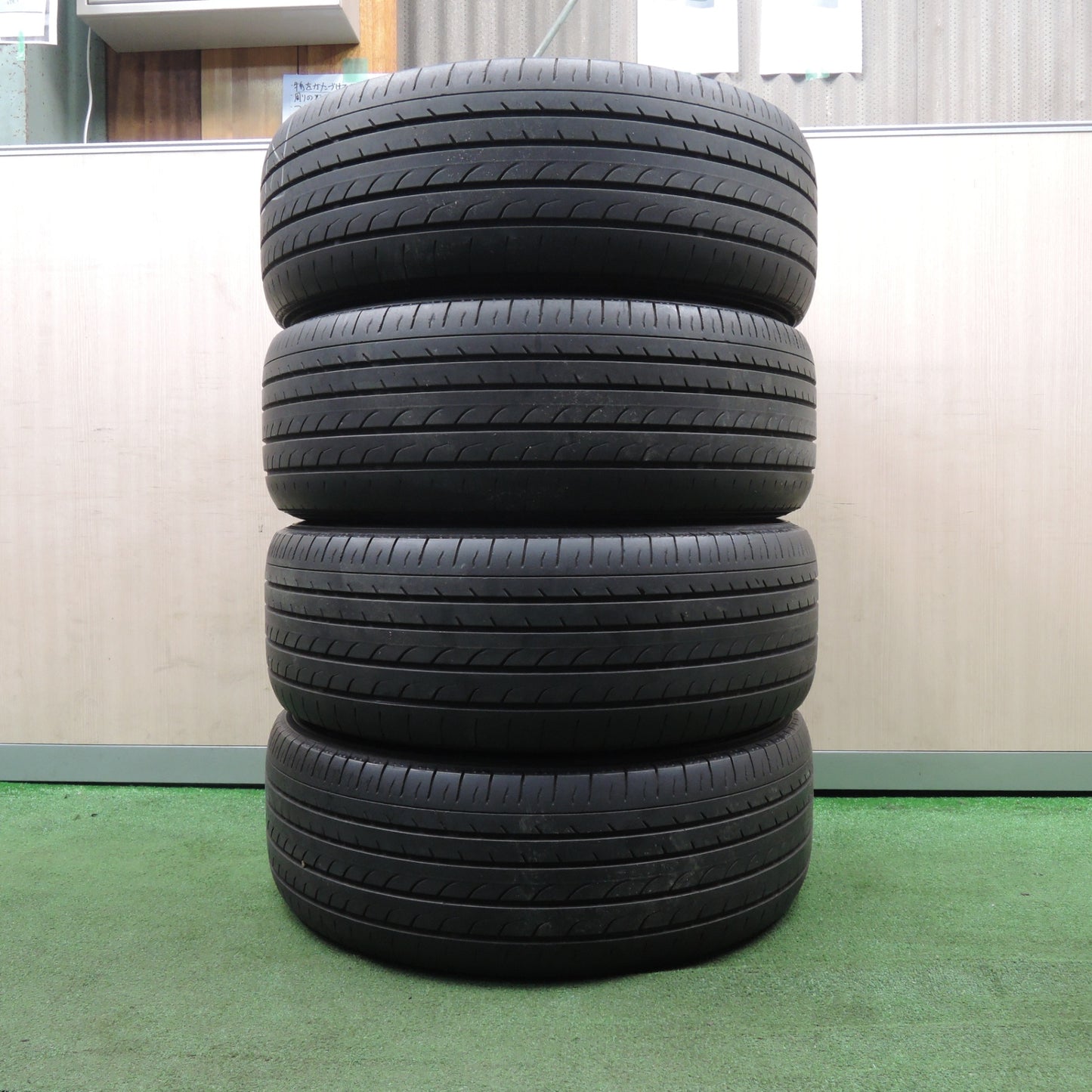 *送料無料* 4本価格★RAYS VERSUS STRATAGIA VOUGE 245/45R19 ヨコハマ ブルーアース RV-02 レイズ ベルサス 19インチ PCD114.3/5H★4022601NJノ