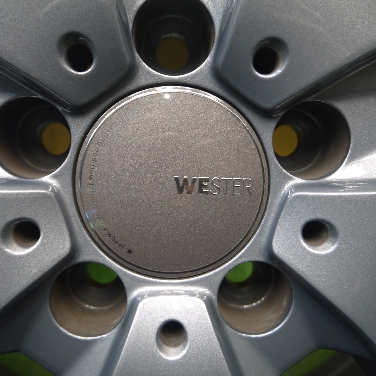 *送料無料*バリ溝！21年！キレイ！9.5分★ベンツ 等 WESTER 225/45R18 スタッドレス ブリヂストン ブリザック VRX3 18インチ PCD112/5H★4012203Hス