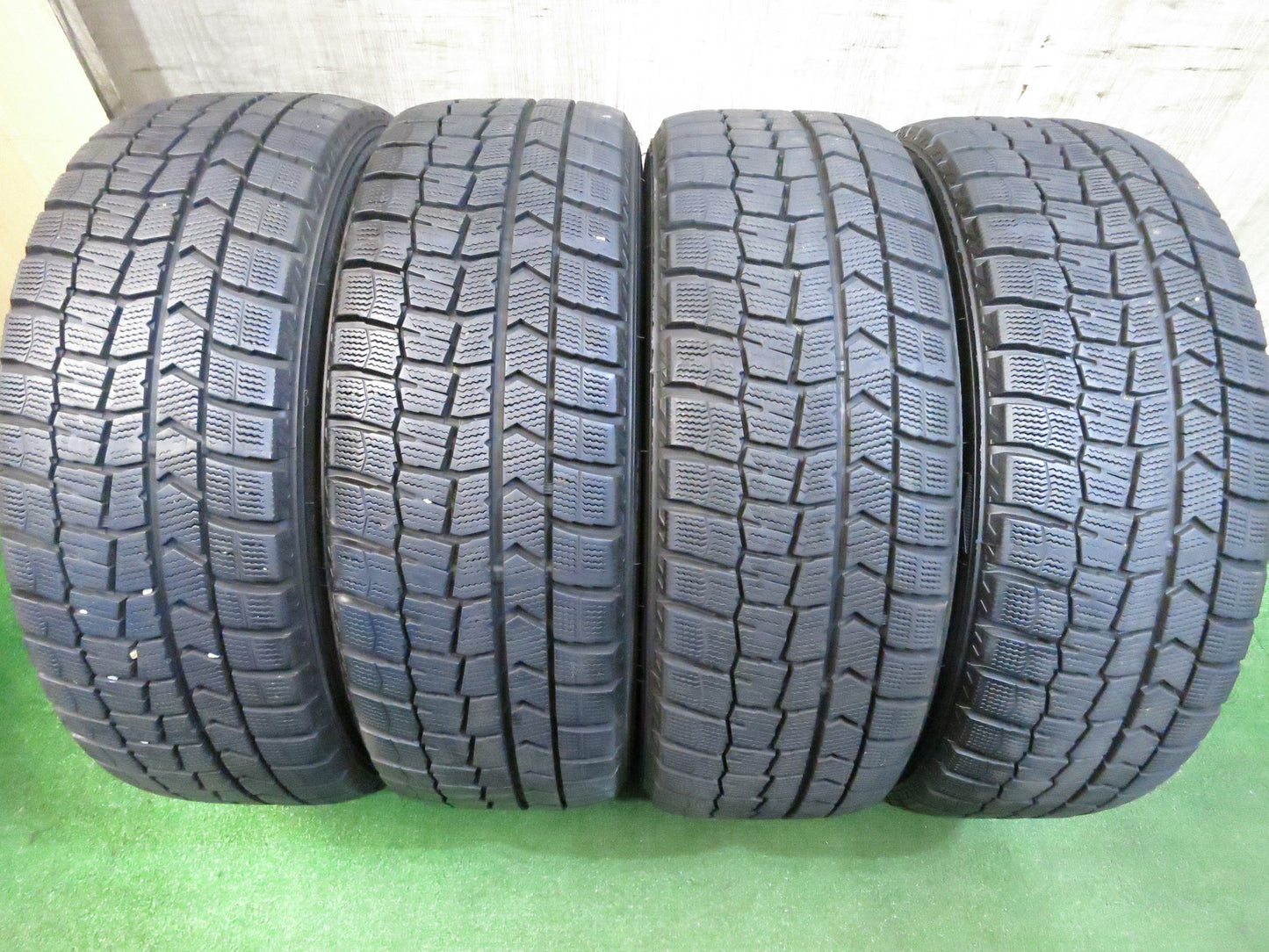 [送料無料]バリ溝！20年！綺麗！9.5分★スタッドレス 215/45R17 ダンロップ ウインターマックス WM02 EuroSpeed MANARAY SPORT マナレイ PCD100/5H★3011104Hス