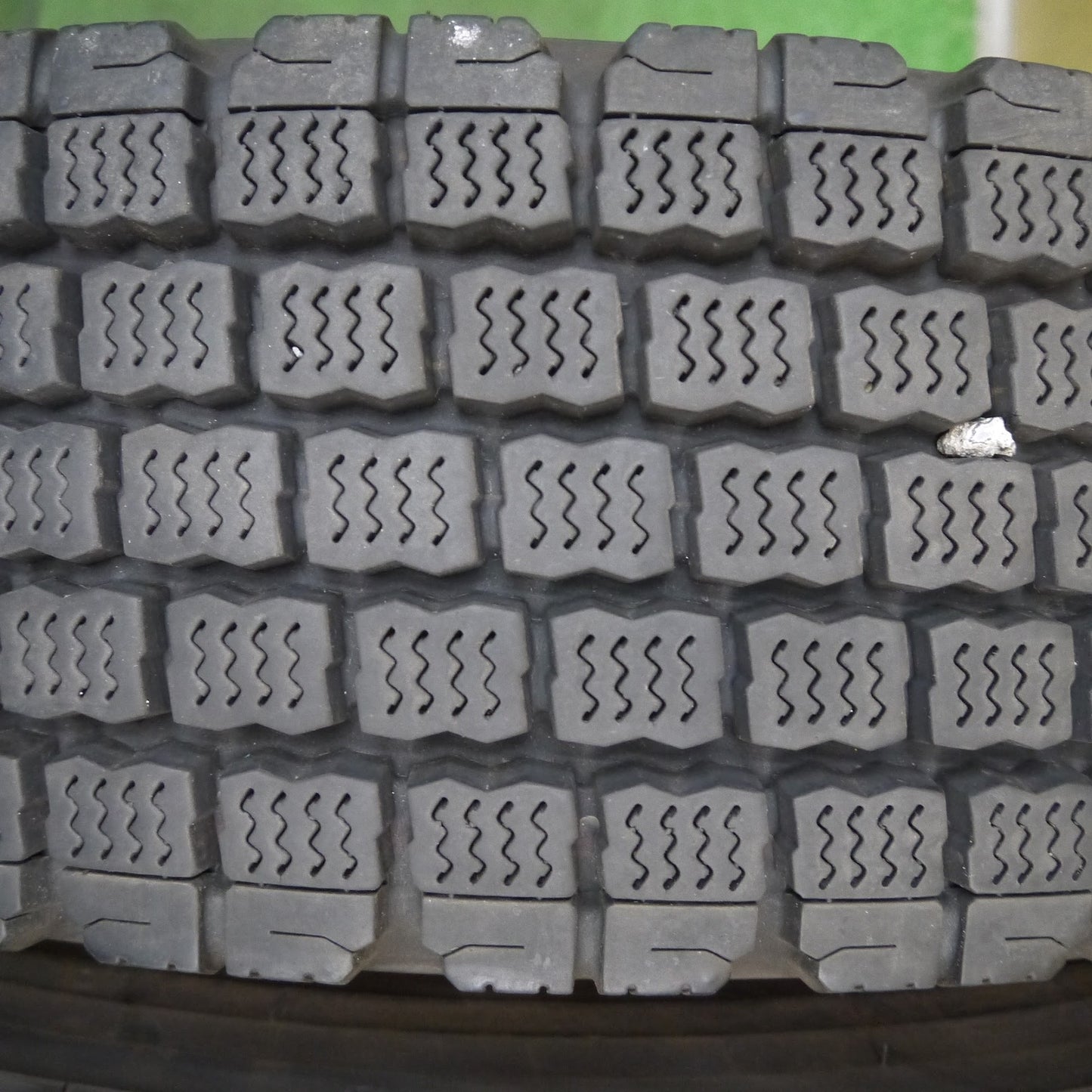 [送料無料]4本価格！22年★トラック タイヤ 225/80R17.5 123/122L スタッドレス ブリヂストン W910 17.5インチ★3050302クスタ