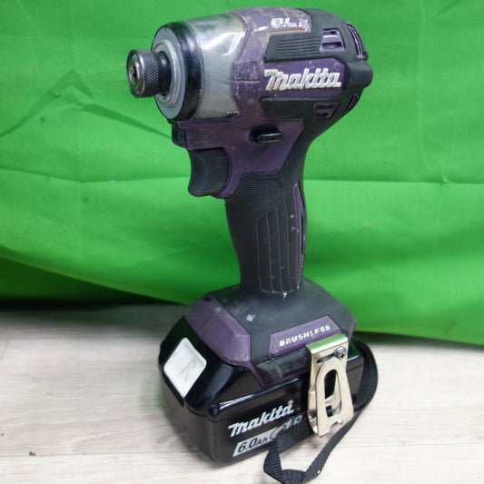 [送料無料] バッテリ２個付き☆makita マキタ 充電式インパクトドライバ TD173D パープル 18V 6.0Ah 充電器 DC-18RF☆