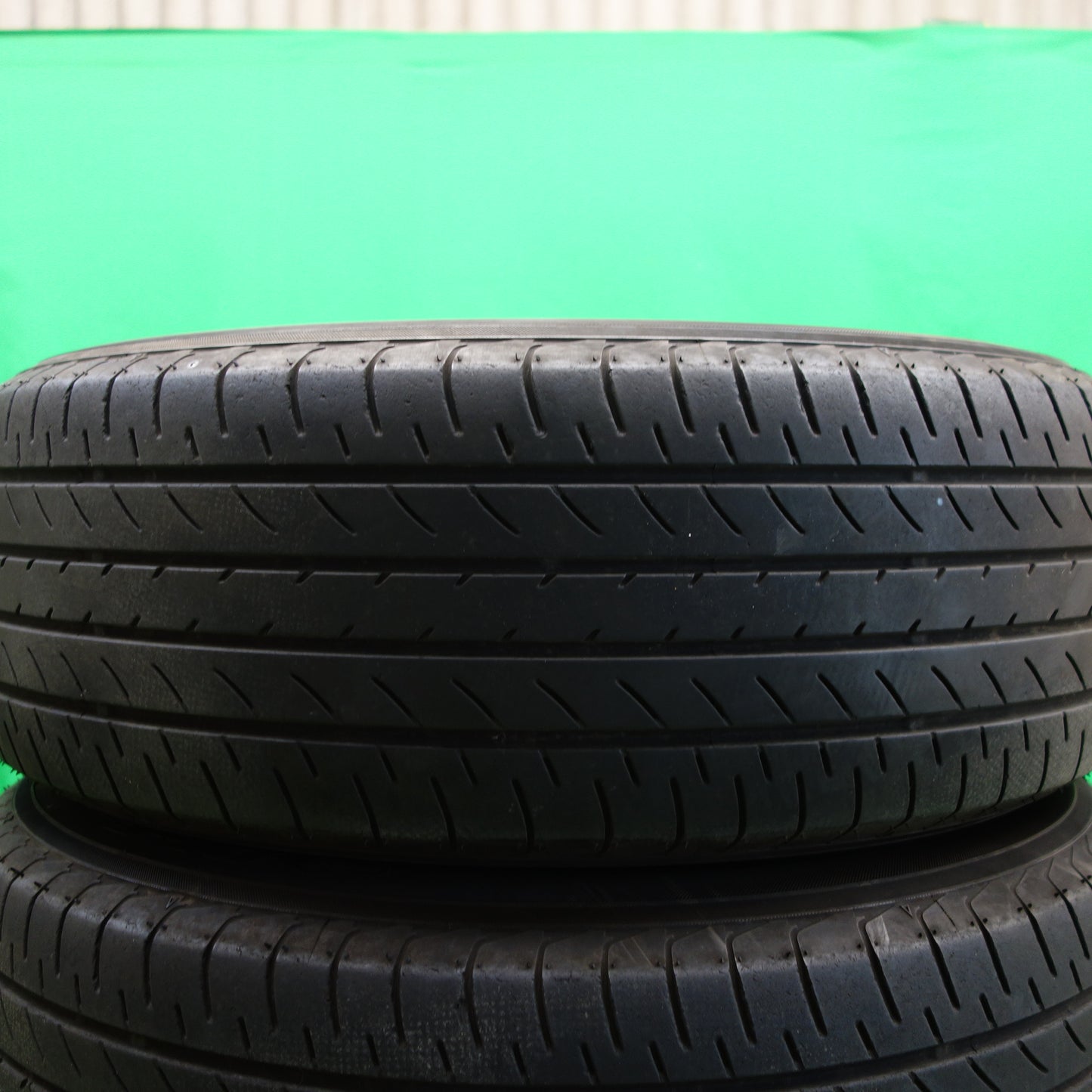*送料無料*センサー付き！19年！キレイ★レクサス NX300h バージョンL 純正 225/60R18 ヨコハマ E51 E51A PCD114.3/5H★3101302HHノ