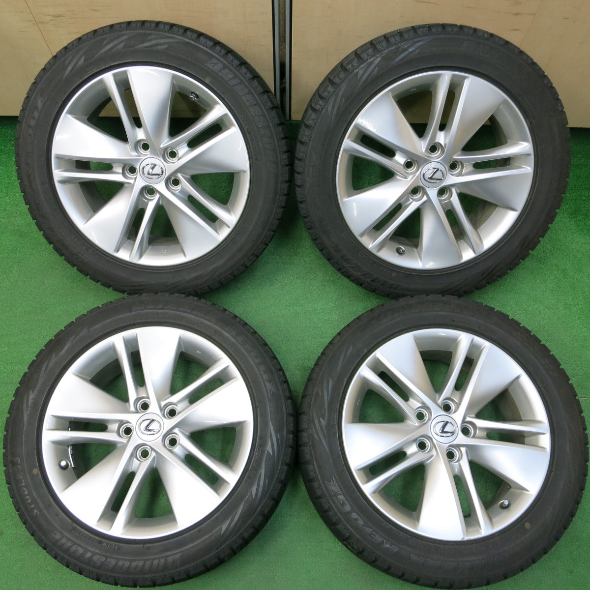 送料無料*4本価格☆レクサス ANF10 HS250h 純正 215/55R17 