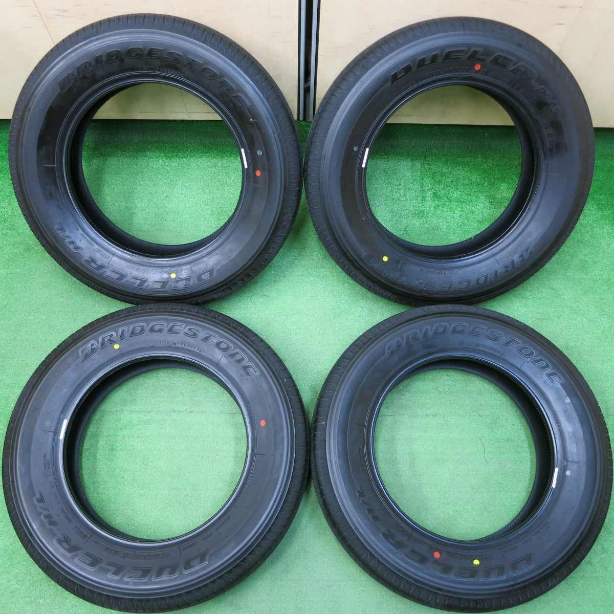*送料無料*新車外し！23年★175/80R16 ブリヂストン デューラー H/L 852 タイヤ 16インチ ジムニー 等★4013011イノタ