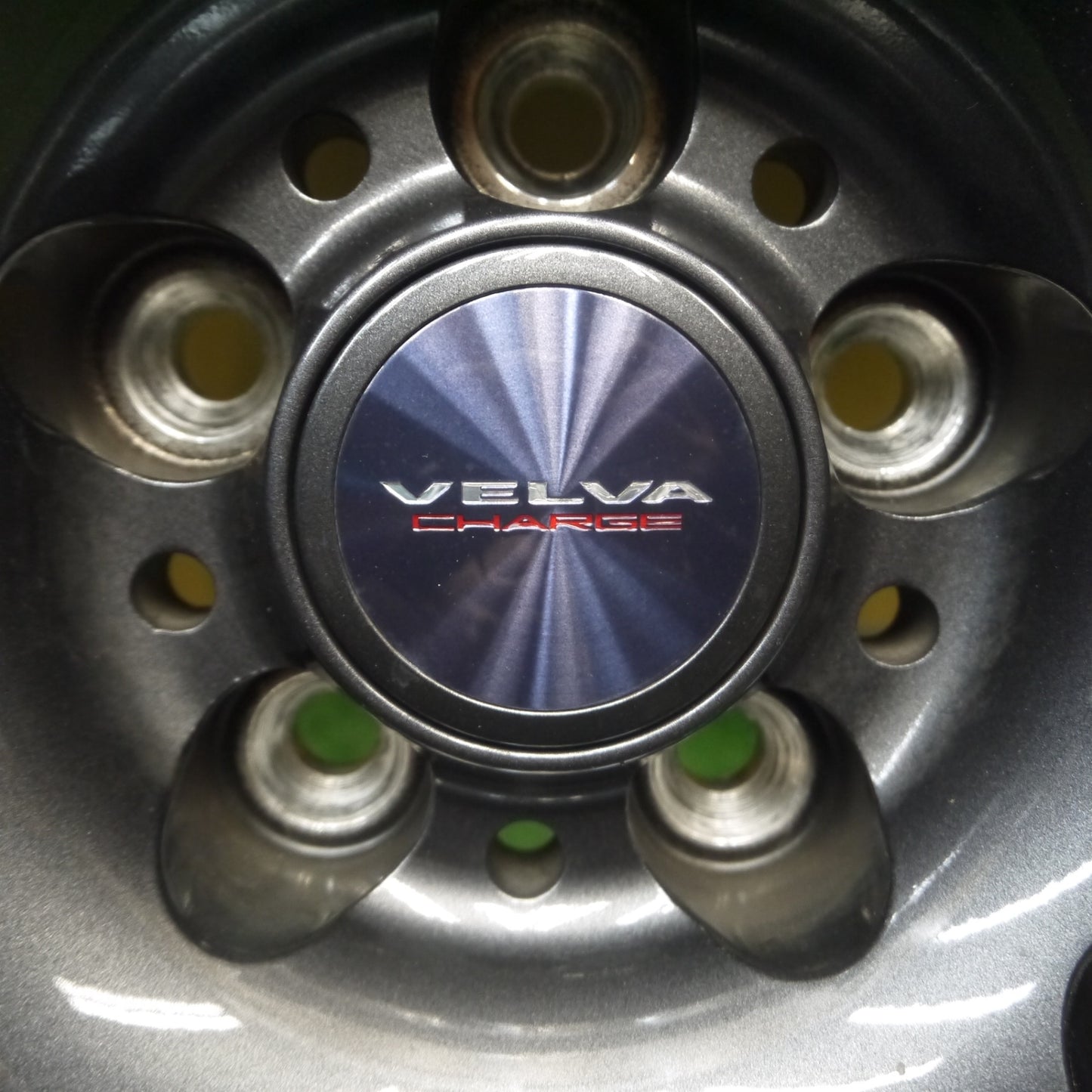 *送料無料* バリ溝！22年！キレイ！9.5分★86 BRZ等 215/45R17 スタッドレス ブリヂストン ブリザック VRX2 VELVA CHARGE ヴェルヴァ 17インチ PCD100/5H★4020705Hス