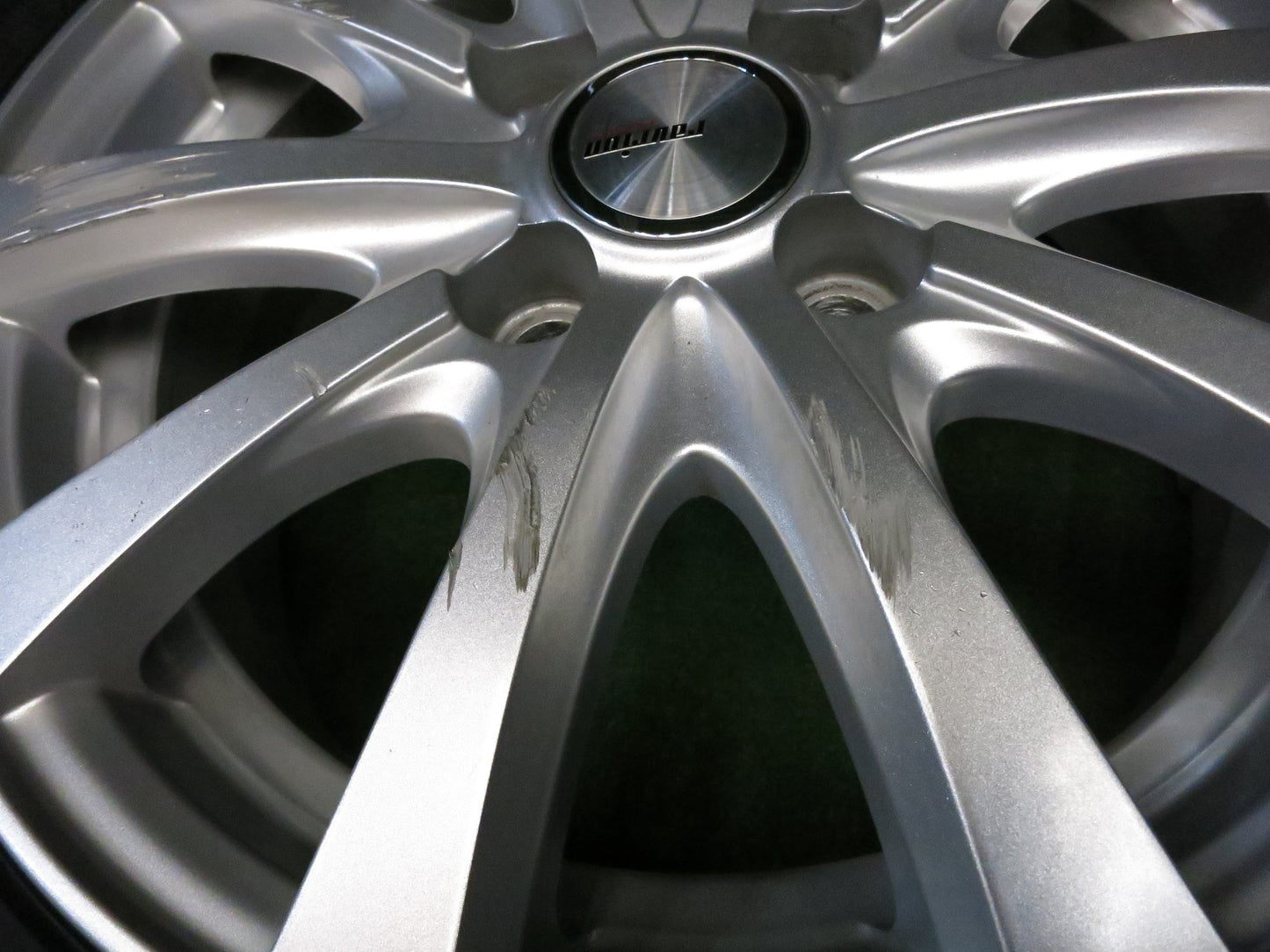 [送料無料]バリ溝！19年！9.5分以上★スタッドレス 165/65R14 グッドイヤー アイスナビ6 ravrion RS01 ラブリオン 14インチ PCD100/4H★2121904Hス