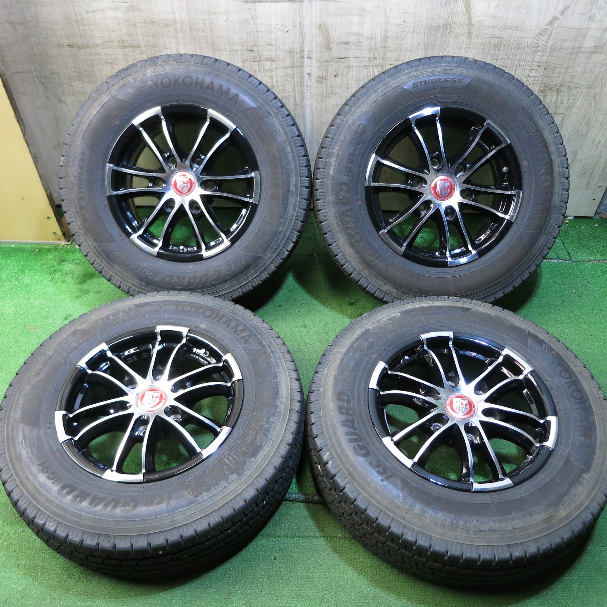 バリ溝！9分☆スタッドレス 205⁄60R16 ダンロップ ウインター