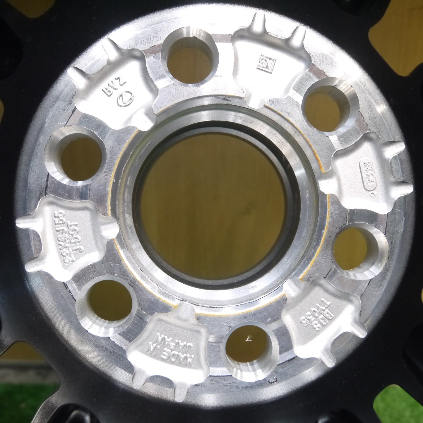 [送料無料]新車外し！22年★レクサス LX600 EXECUTIVE 純正 BBS製 TY035 265/50R22 ダンロップ グラントレック PT5A 22インチ PCD139.7/6H★3061405クノ