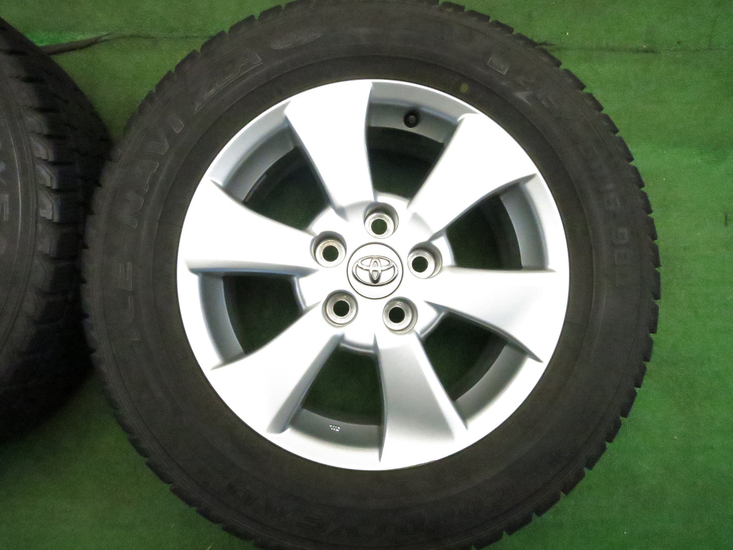 [送料無料]キレイ★トヨタ 20系 アルファード ヴェルファイア 純正 215/65R16 スタッドレス グッドイヤー アイスナビ ZEA 16インチ PCD114.3/5H★3020311Hス