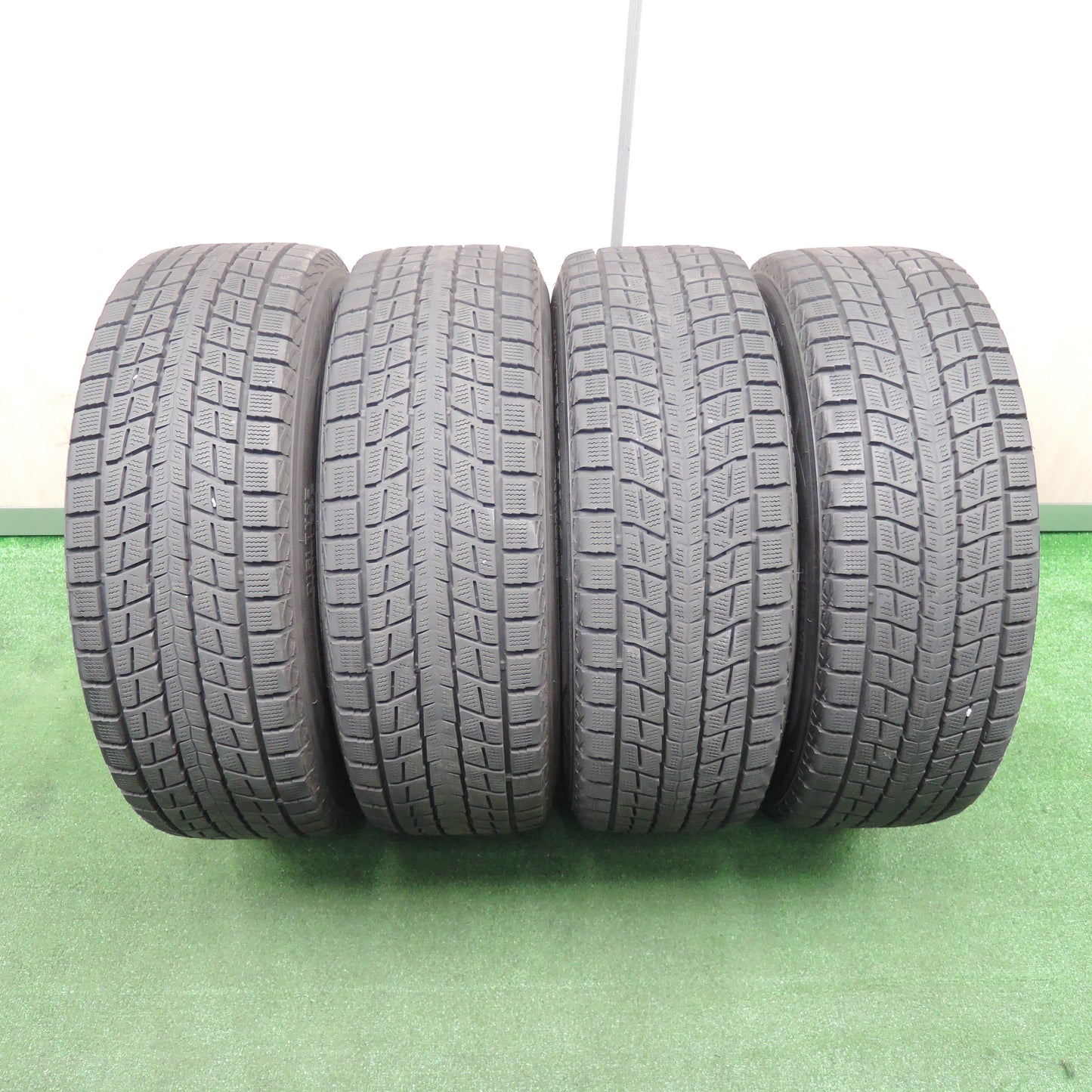 *送料無料*バリ溝！キレイ！9分★スバル SJ5 フォレスター 純正 225/60R17 スタッドレス ダンロップ ウインターマックス SJ8 PCD100/5H★3112707TNス