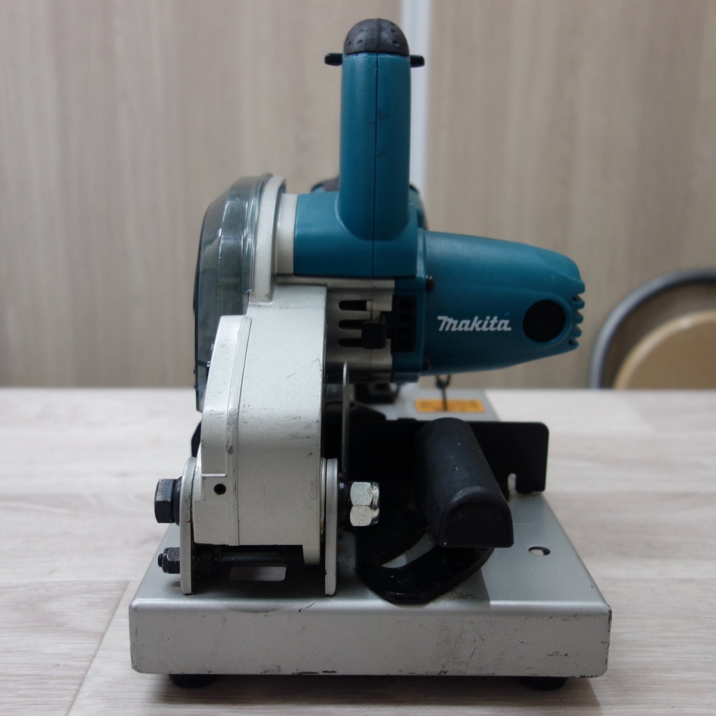 [送料無料] ☆マキタ 125mm 充電式 チップソー 切断機 LC540D 電動 工具 makita☆