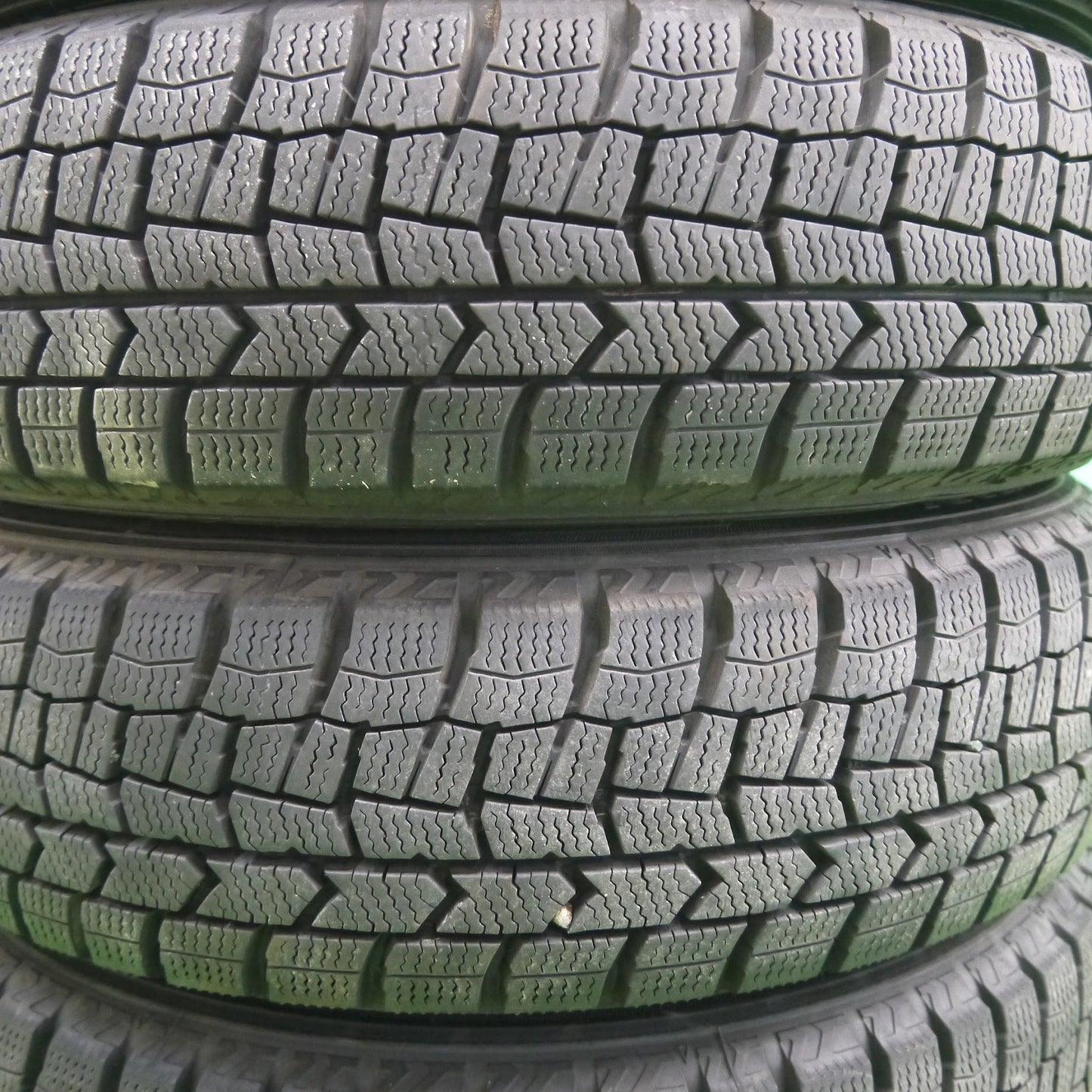 [送料無料]バリ溝！20年！キレイ！9.5分以上★スタッドレス 155/65R14 ダンロップ ウインターマックス WM02 VIOLENTO ヴィオレント PCD100/4H★3062304Iス