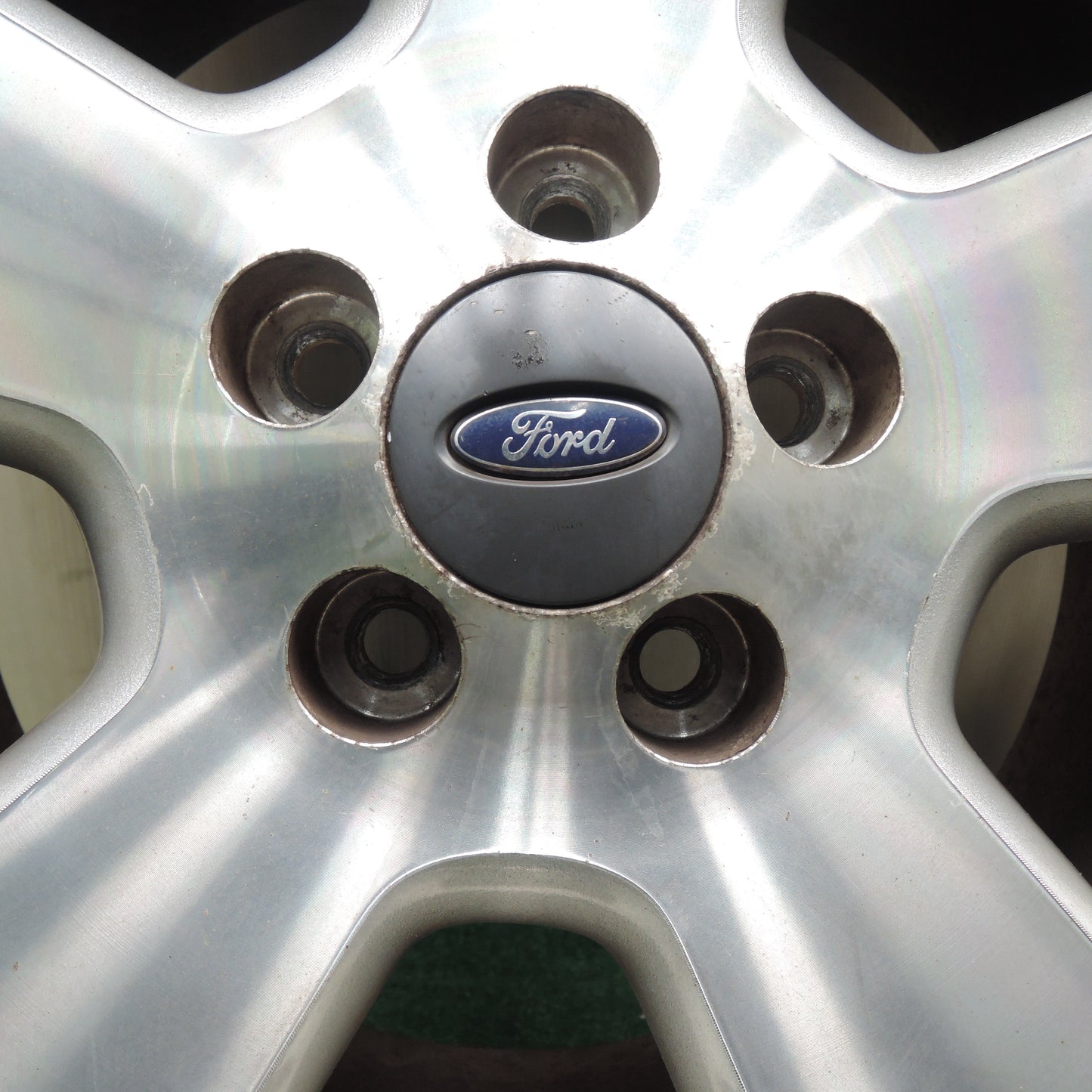 *送料無料*バリ溝！22年！9.5分★フォード エクスプローラー 純正 245/65R17 スタッドレス ブリヂストン ブリザック DM-V3 PCD114.3/5H★3111702TNス