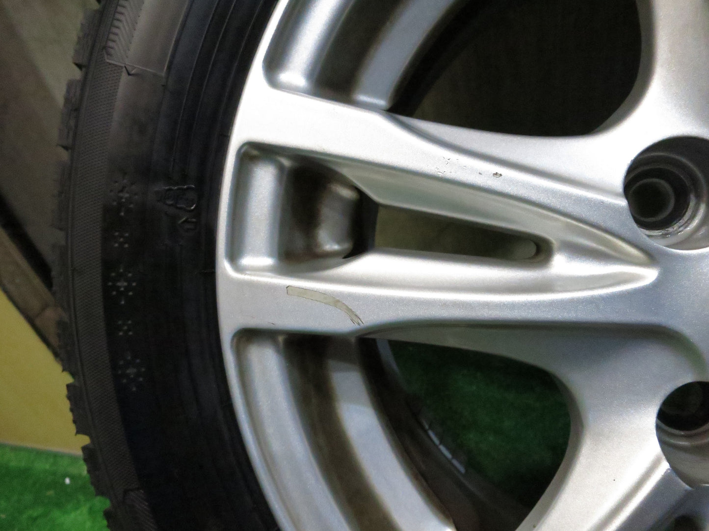 [送料無料]バリ溝！21年！ほぼ10分★スタッドレス 175/65R14 グッドイヤー アイスナビ7 FEID 社外 アルミ 14インチ PCD100/4H★2122704Ｈス