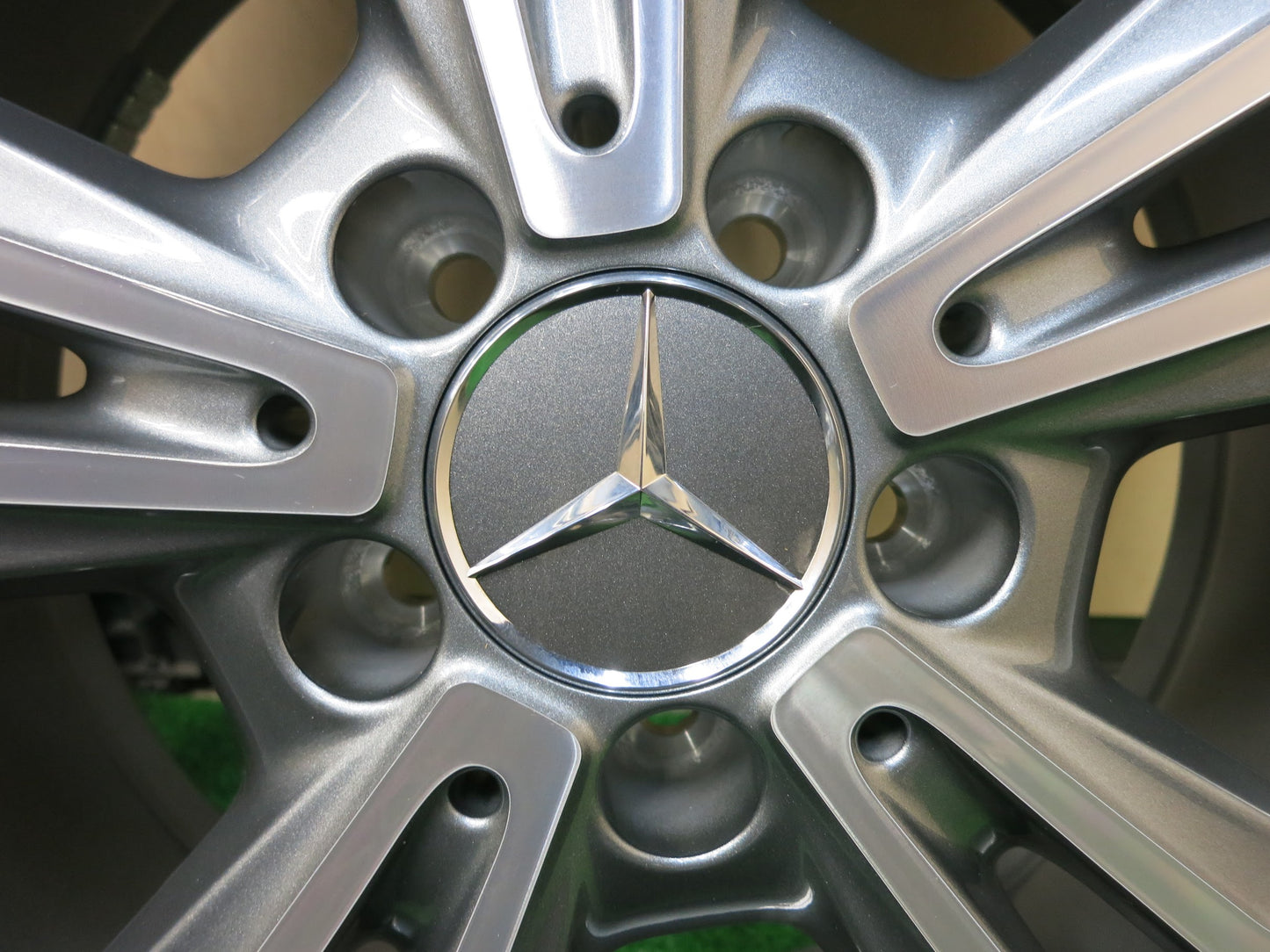 [送料無料]未使用！18年★ベンツ Cクラス W205 C200 純正 225/45R18 スタッドレス コンチネンタル バイキングコンタクト7 18インチ PCD112/5H★2122102ヒス