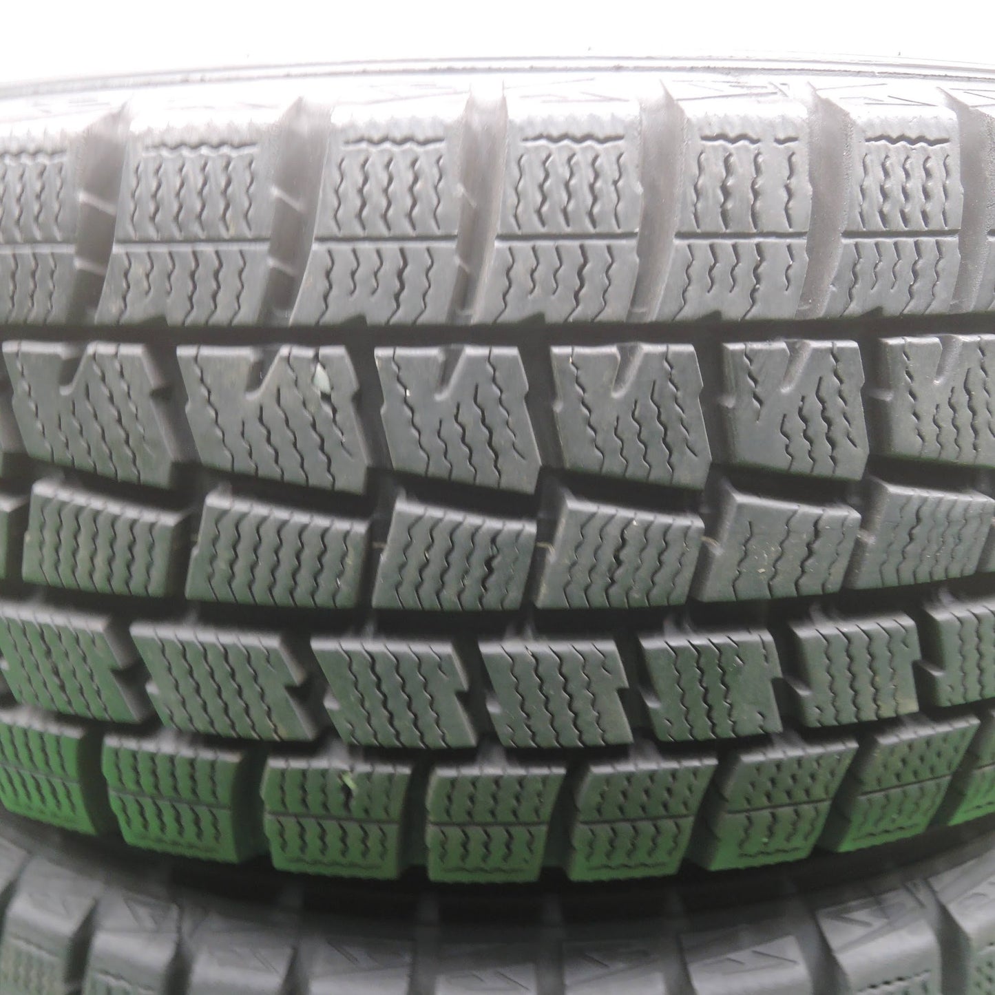 [送料無料]バリ溝！9.5分★スタッドレス 175/65R14 ダンロップ ウインターマックス WM01 EuroSpeed ユーロスピード マナレイ 14インチ PCD100/4H★3072004SYス