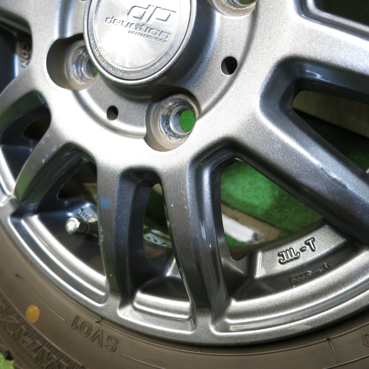 [送料無料]バリ溝！20年！9.5分★スタッドレス 145/80R12 80/78N ダンロップ ウインターマックス SV01 dP devotion 共豊 デボーション PCD100/4H★3052612Hス