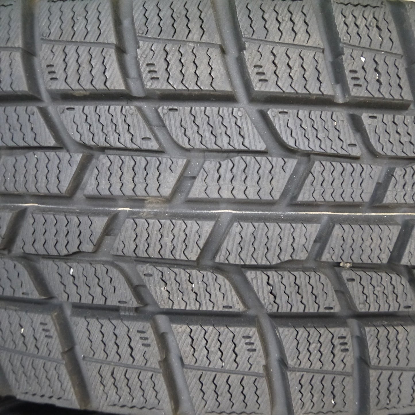 [送料無料]バリ溝！19年！キレイ！ほぼ10分★スタッドレス 195/65R15 グッドイヤー アイスナビ6 Laffite ラフィット 15インチ PCD114.3/5H★3071201Hス