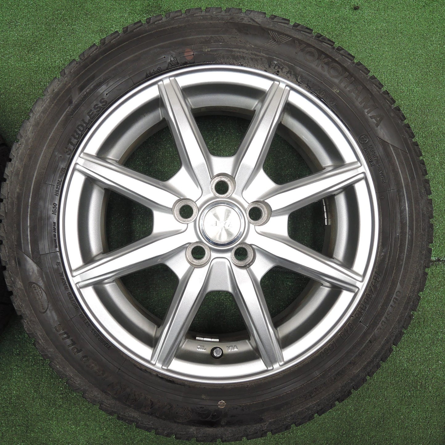 [送料無料] バリ溝！キレイ！9分★スタッドレス 185/60R15 ヨコハマ アイスガード iG50 プラス LAYCEA レイシア PCD100/5H★3112302NJス