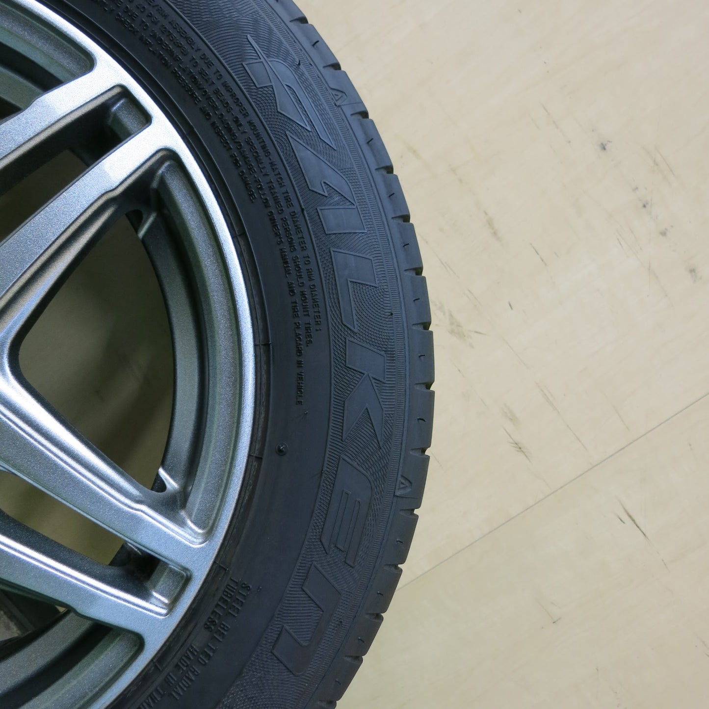 [送料無料]バリ溝！21年！キレイ！9.5分★175/65R14 WAREN HOT STUFF ファルケン シンセラ SN832i ヴァーレン 14インチ PCD100/4H★3082801ヒノ