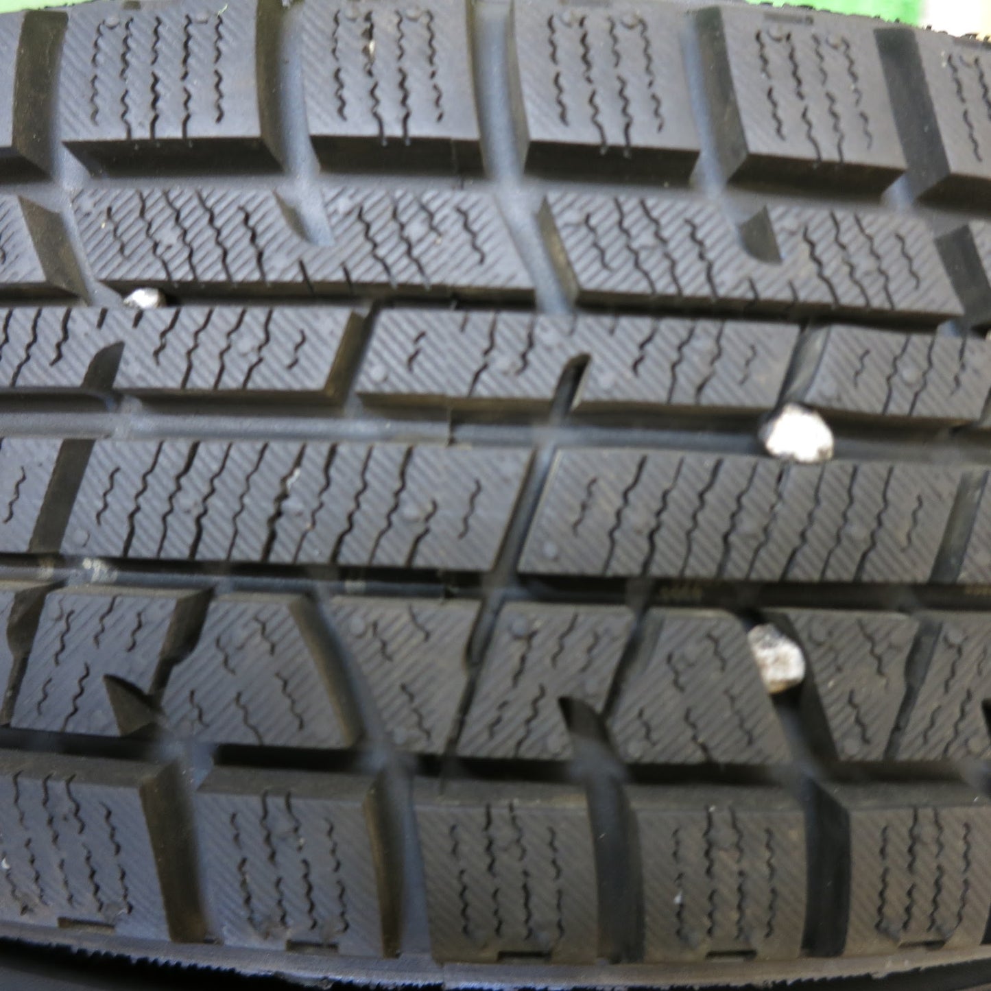 [送料無料]バリ溝！ほぼ10分★ダイハツ タント 純正 スチール 145/80R13 スタッドレス ヨコハマ アイスガード iG50 プラス 13インチ PCD100/4H★3041003Hス