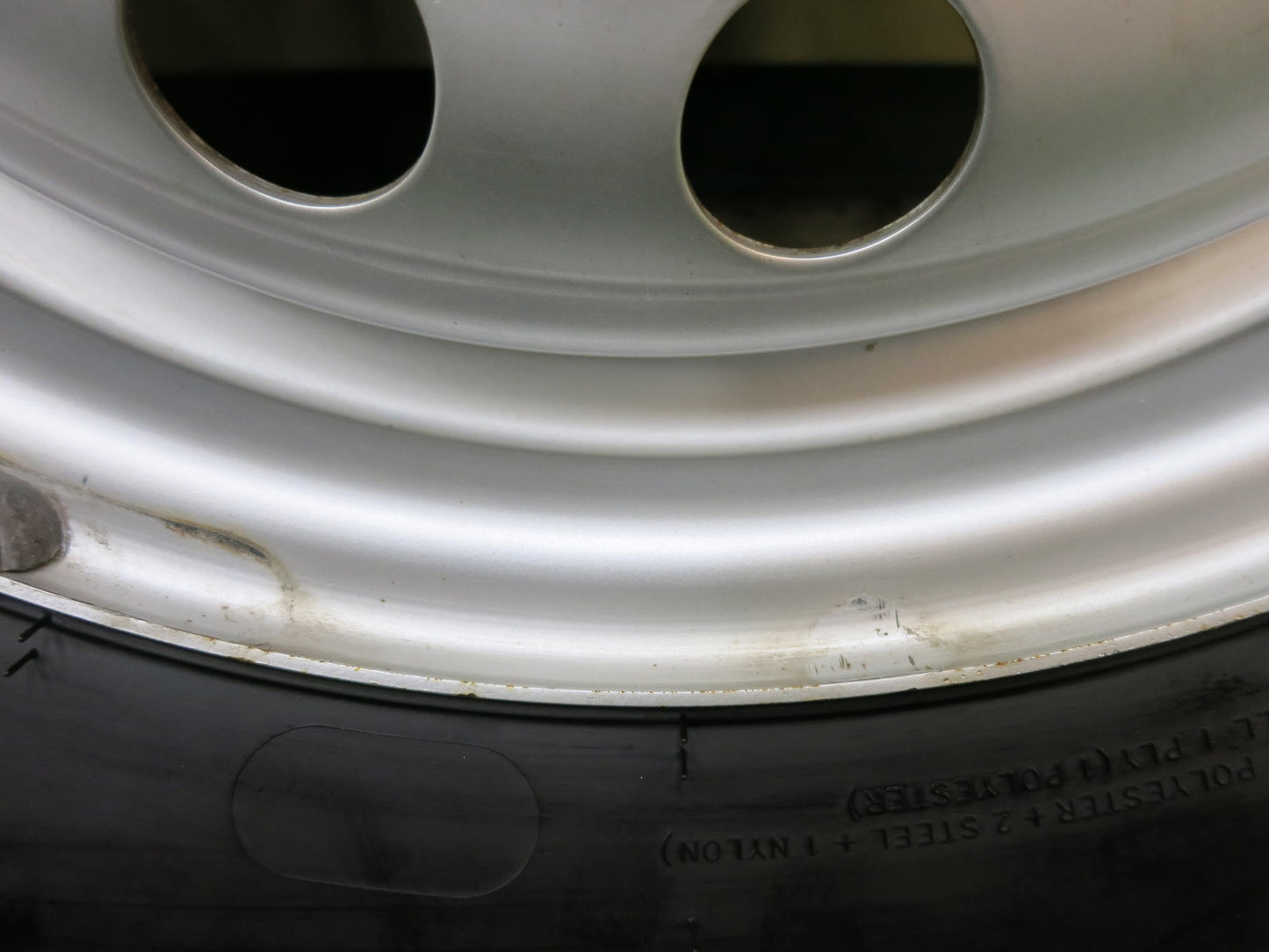 [送料無料]超バリ溝！20年！ほぼ10分★スタッドレス 175/80R15 ケンダ KR36 アイステック ネオ スチール ホイール 15インチ PCD114.3/5H★3011805ヒス